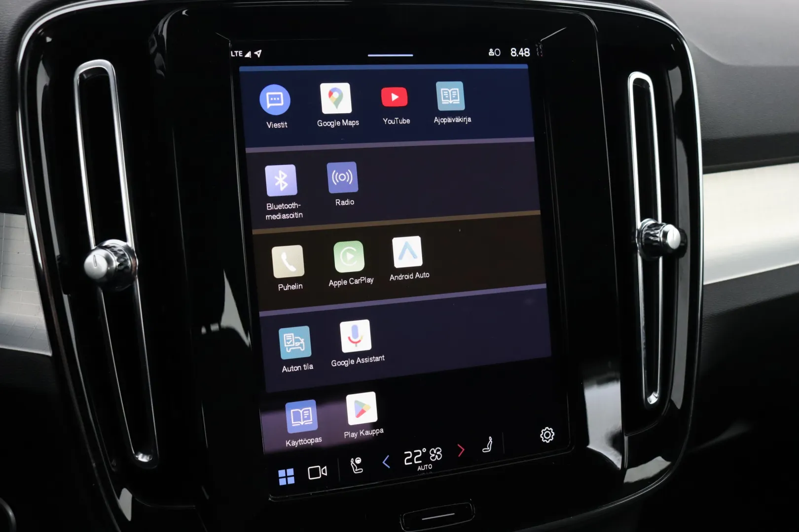 VOLVO XC40 RVR-505 carousel image