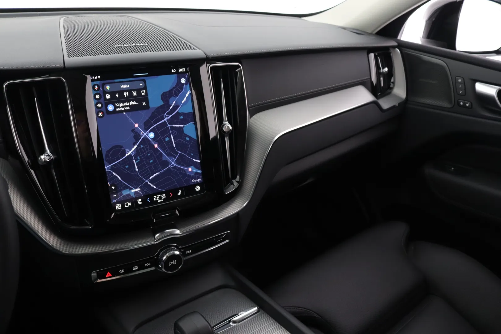 VOLVO XC60 SPK-111 carousel image