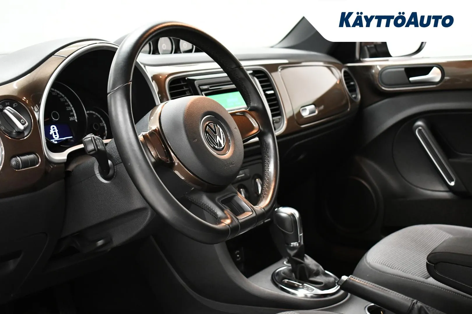 VOLKSWAGEN Beetle JIY-984 carousel image