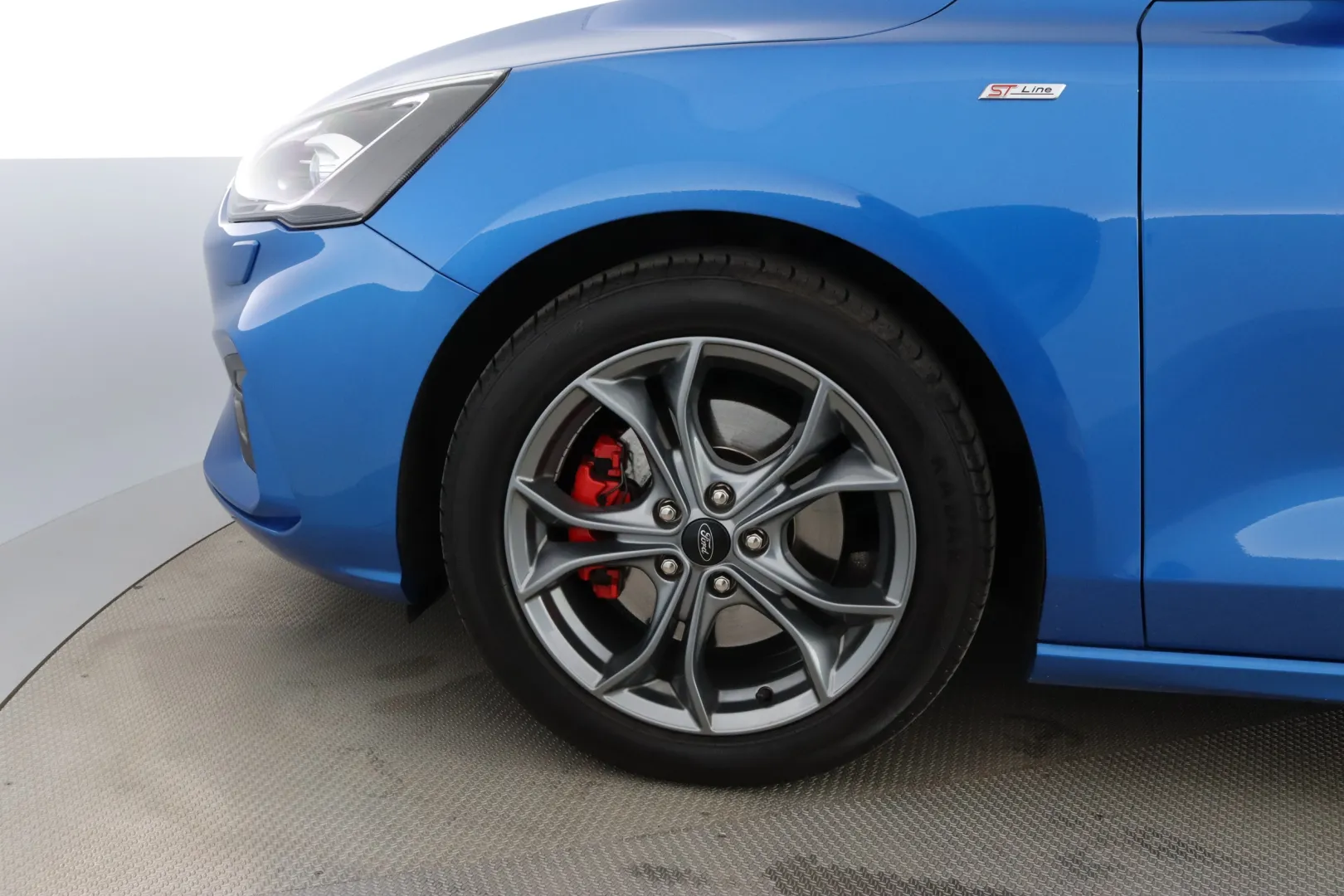 FORD Focus YKO-366 carousel image