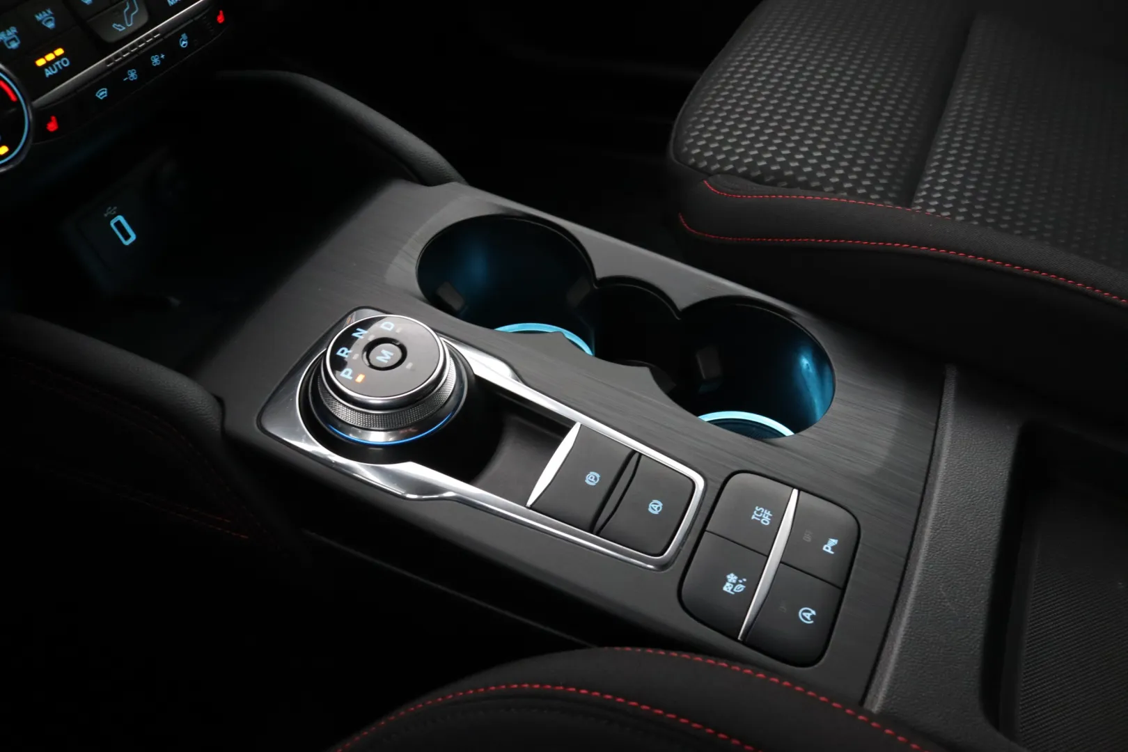 FORD Focus YKO-366 carousel image