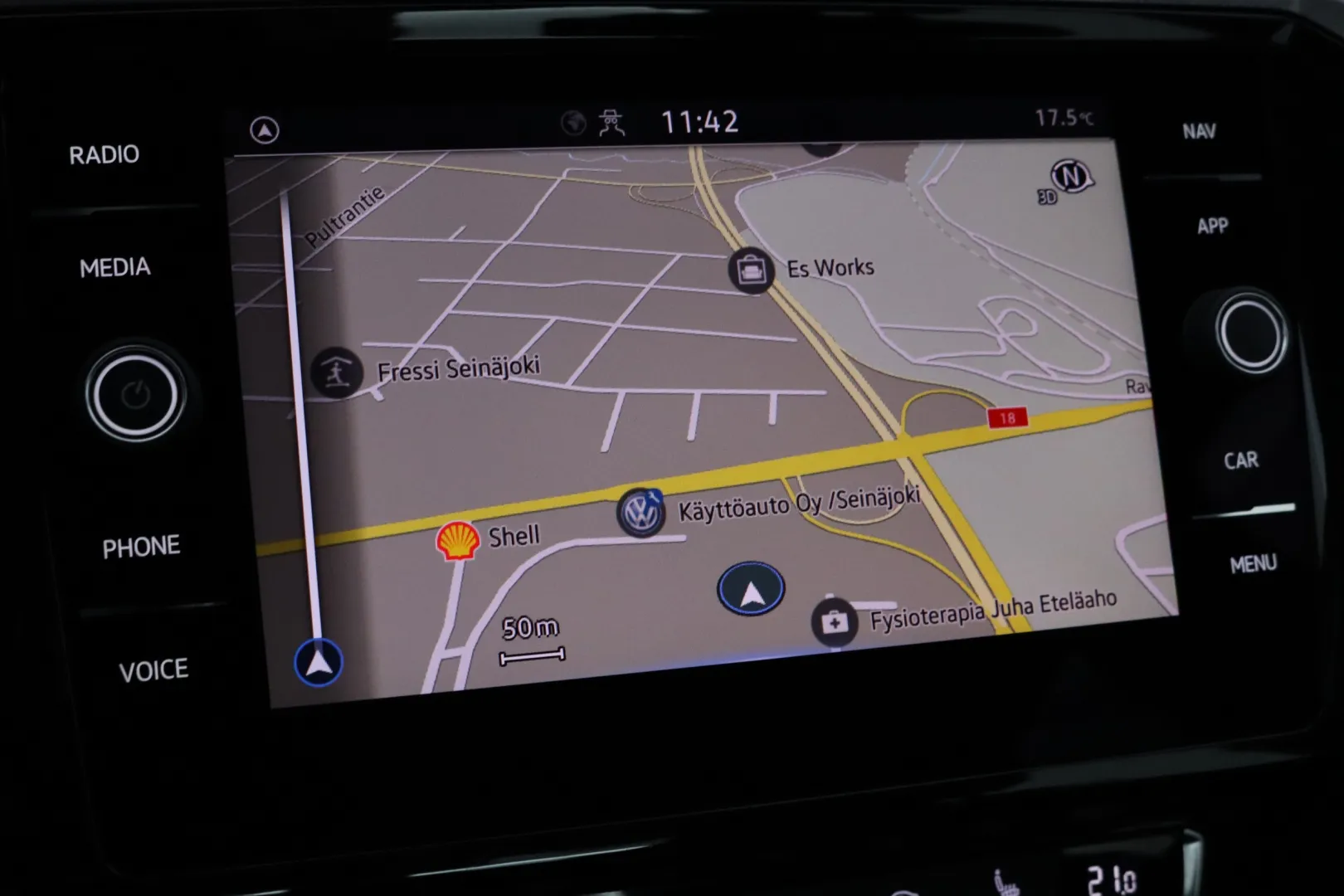 VOLKSWAGEN Passat XPH-153 carousel image