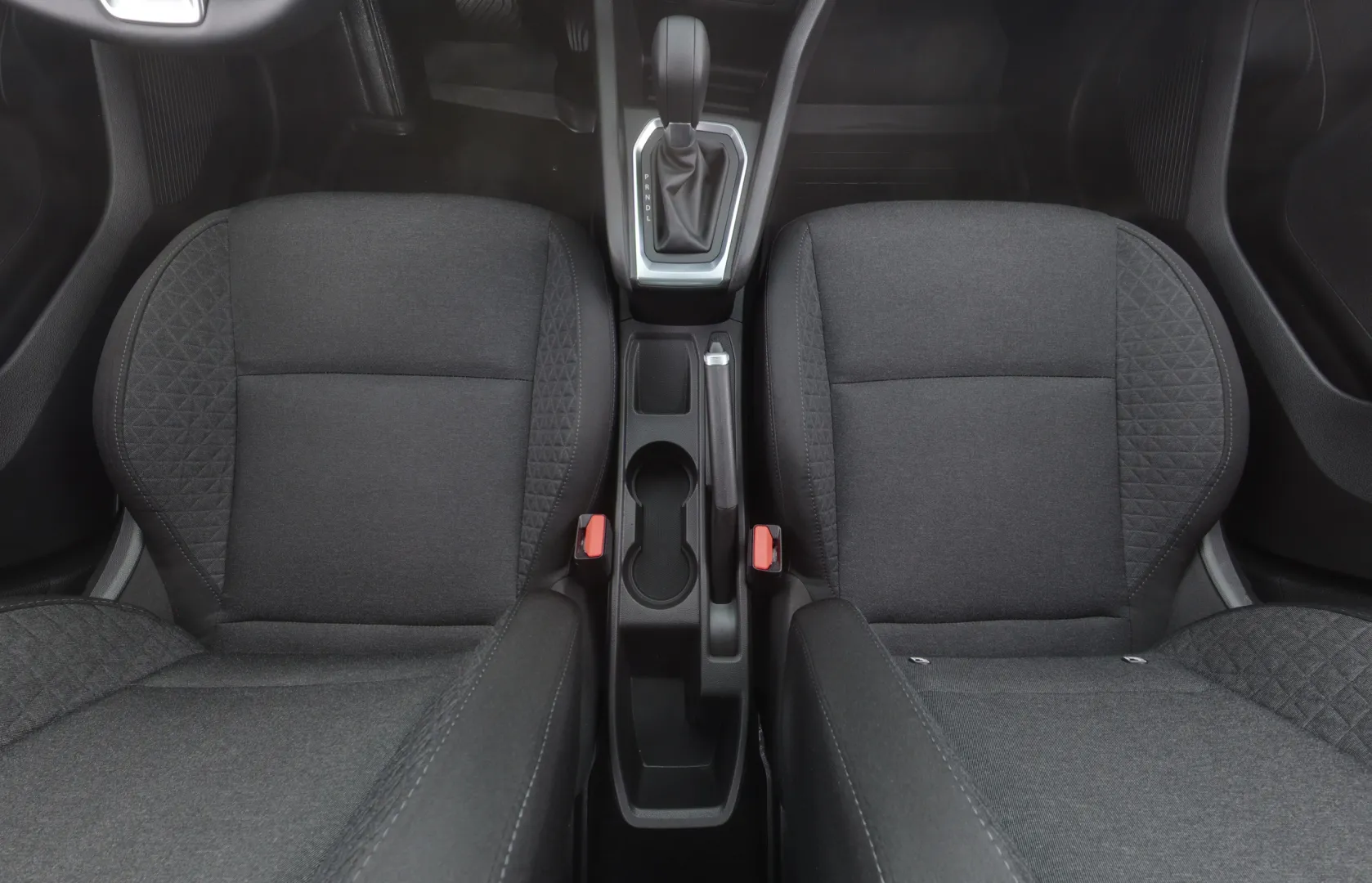 RENAULT Clio OZC-988 carousel image