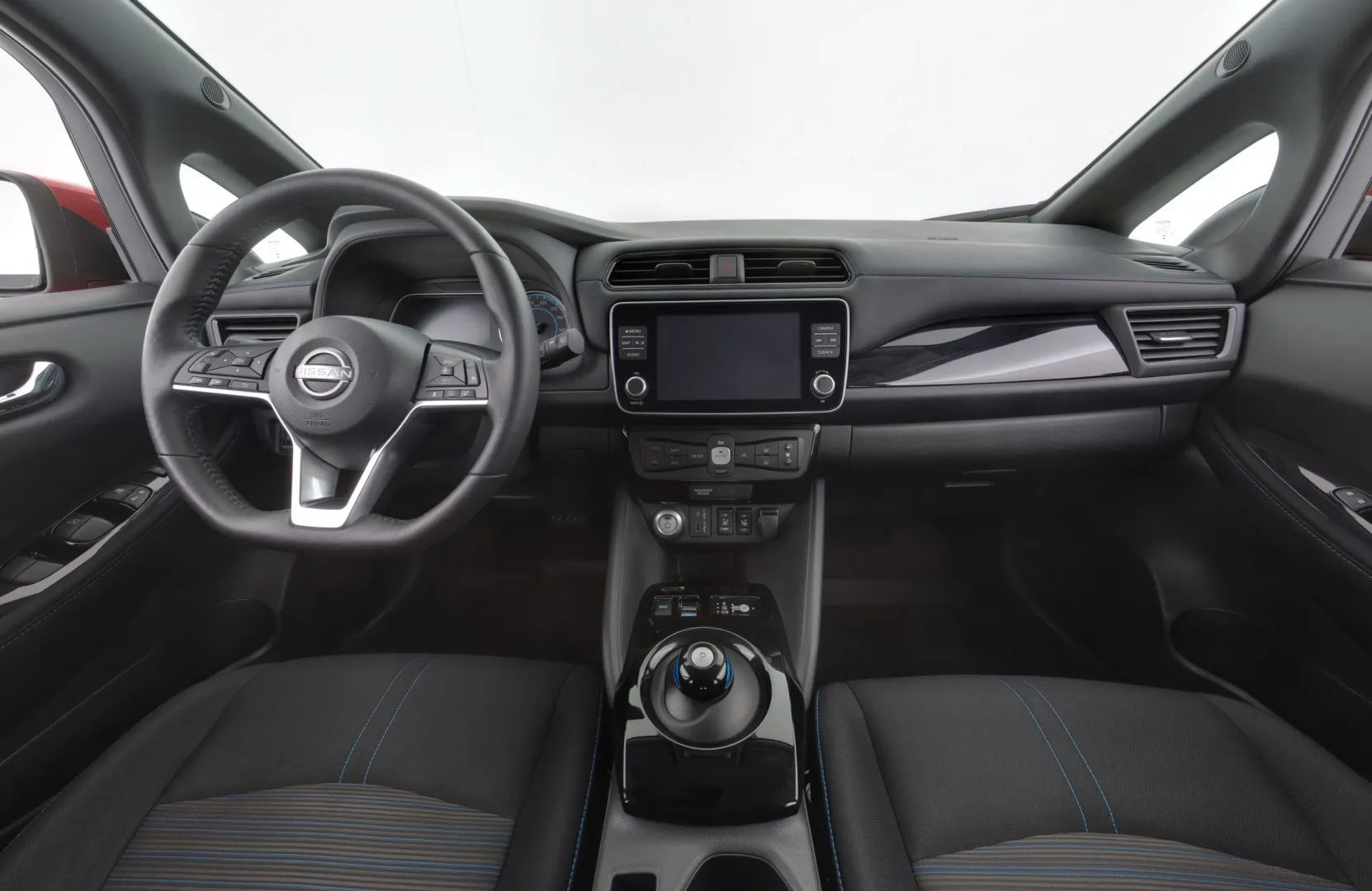 NISSAN Leaf IRB-939 carousel image