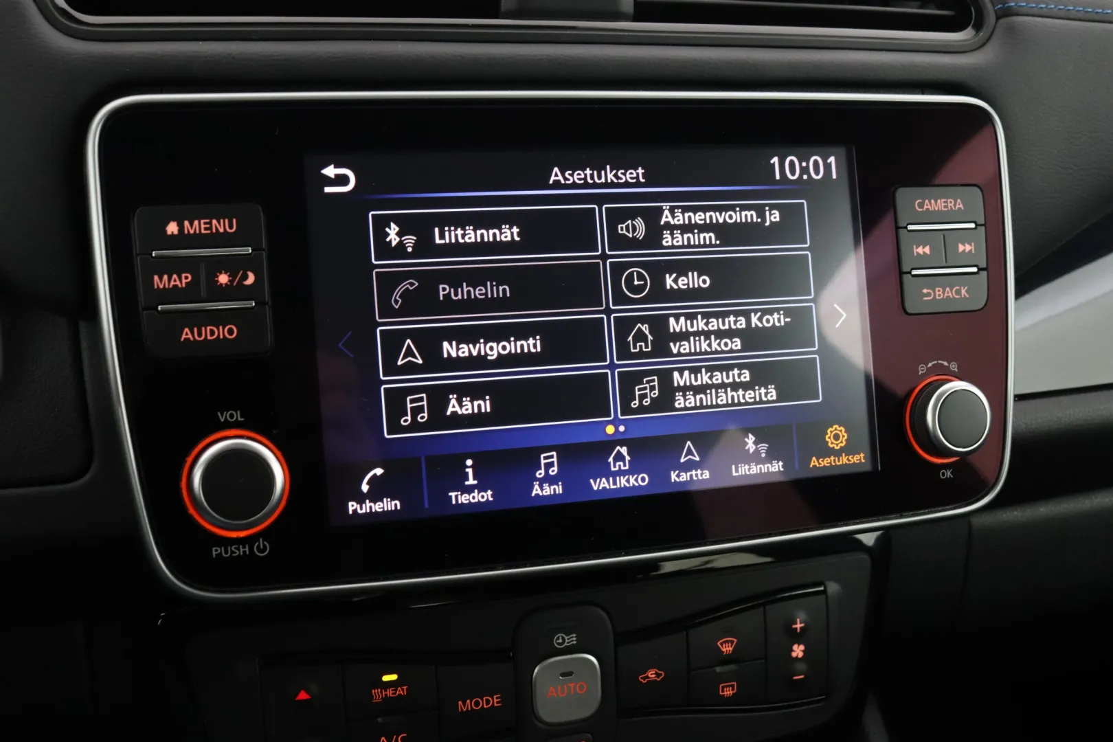NISSAN Leaf IRB-939 carousel image