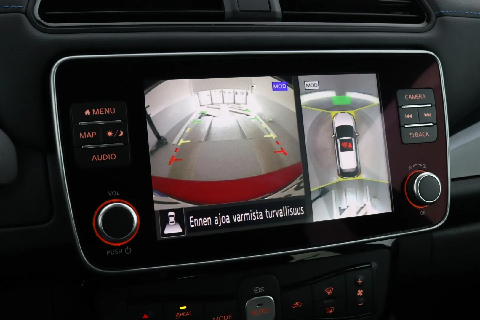 NISSAN Leaf IRB-939 carousel image
