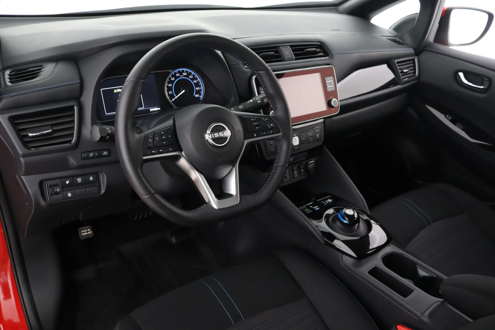 NISSAN Leaf IRB-939 carousel image
