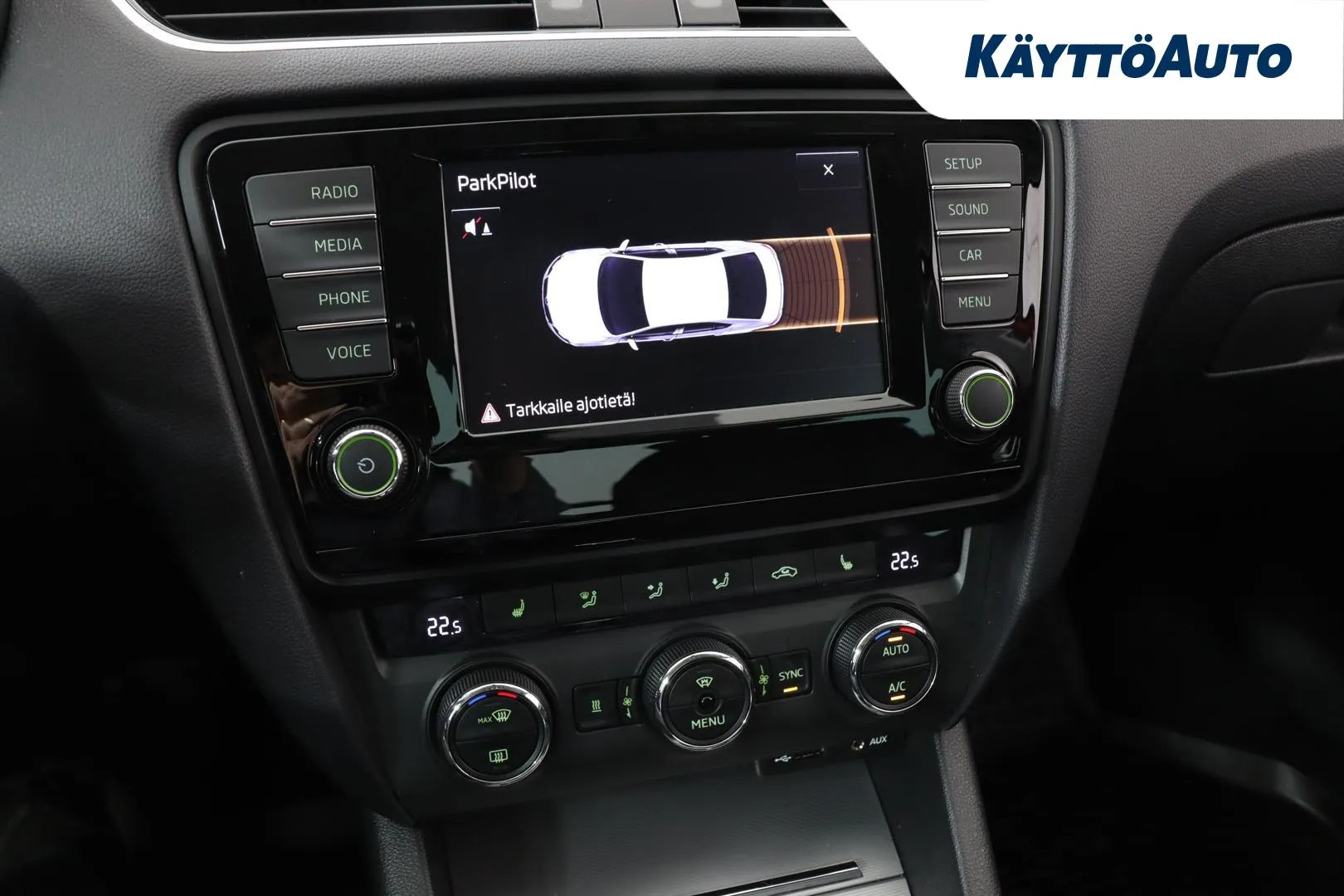 SKODA Octavia IMJ-151 carousel image
