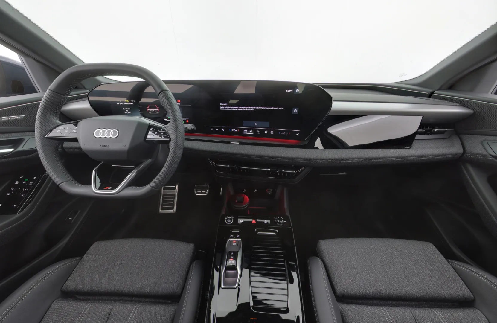 AUDI Q6 e-tron MRL-871 carousel image