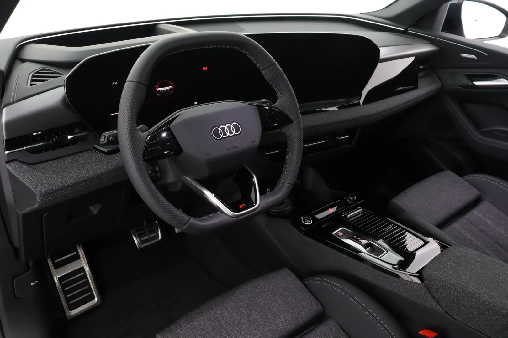 AUDI Q6 e-tron MRL-871 carousel image
