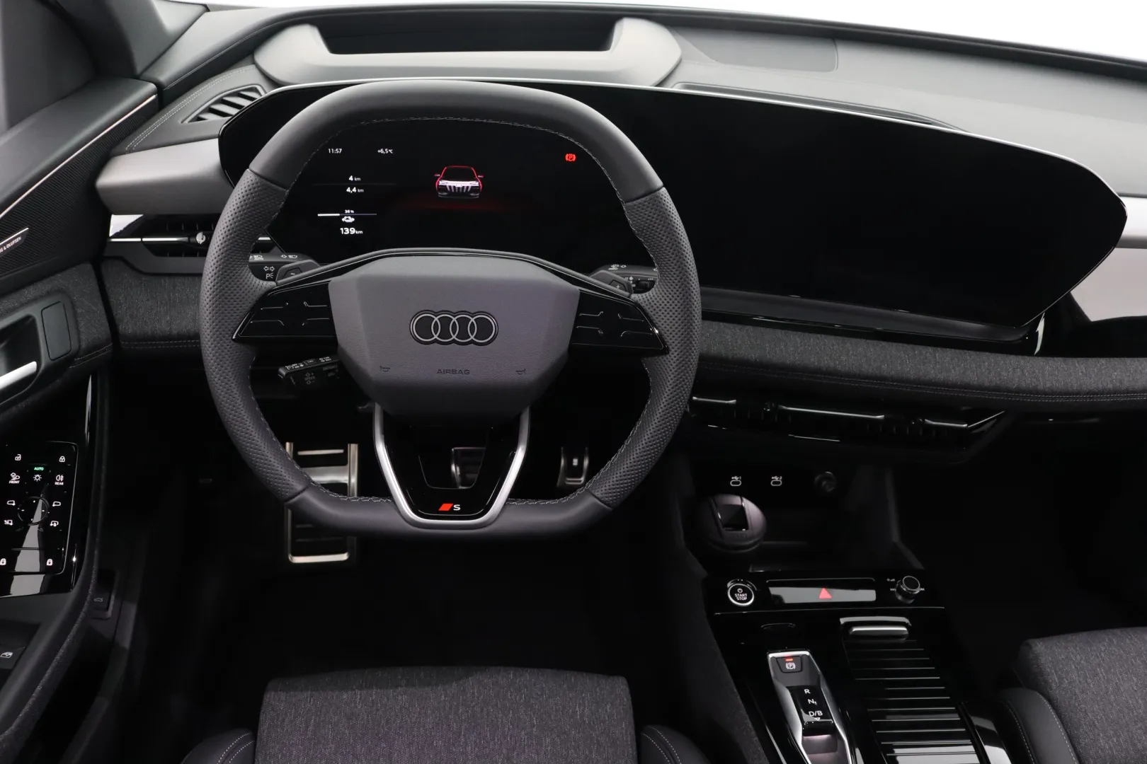 AUDI Q6 e-tron MRL-871 carousel image