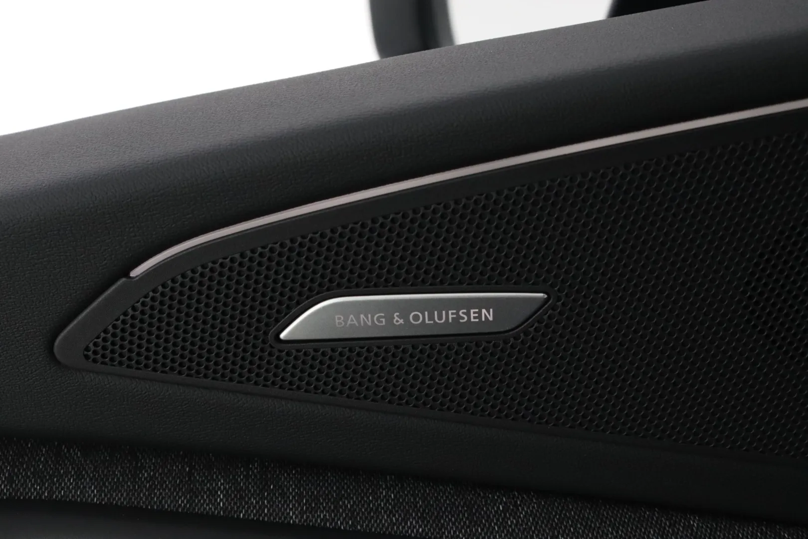 AUDI Q6 e-tron MRL-871 carousel image