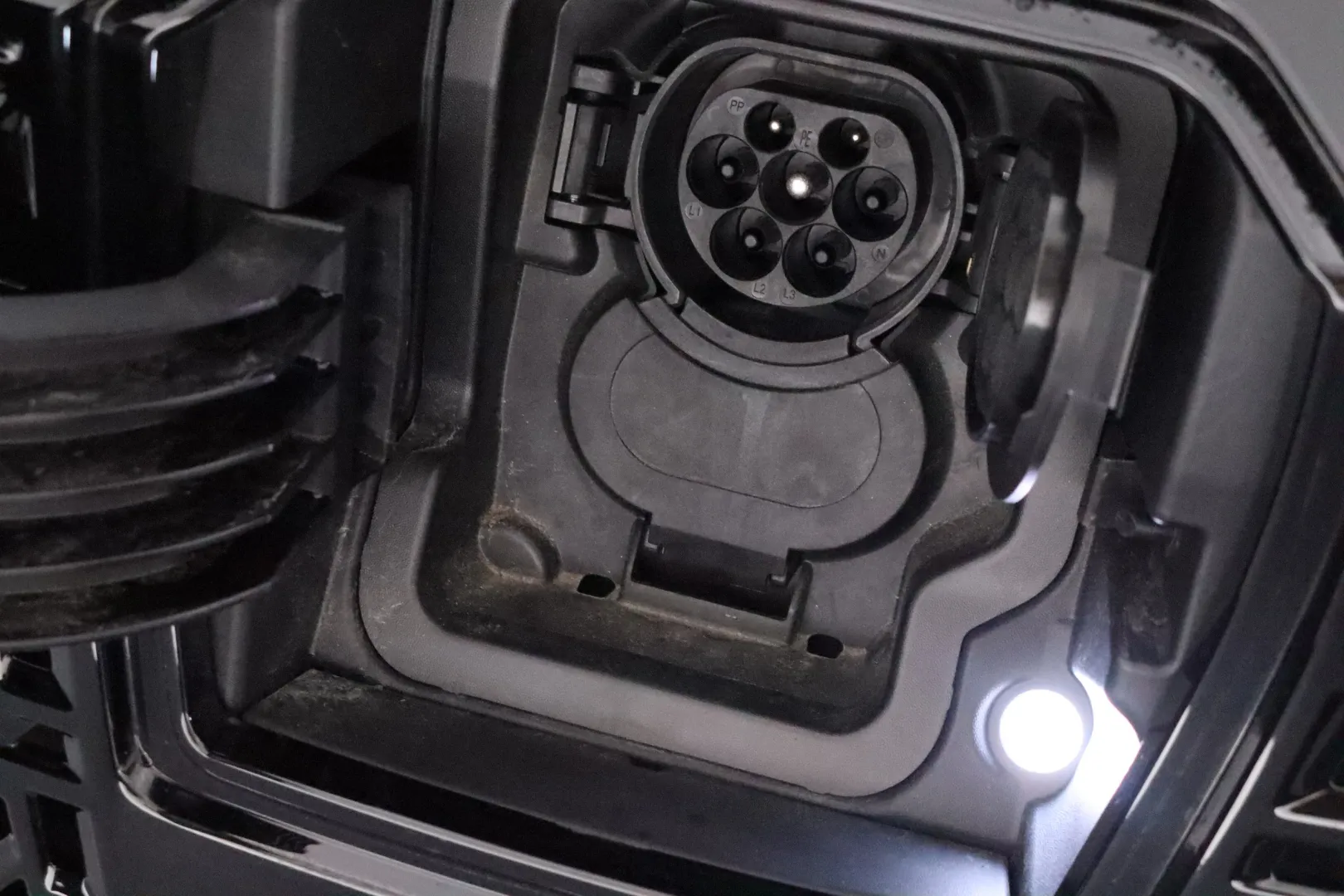 Nissan Townstar FRG-203 carousel image