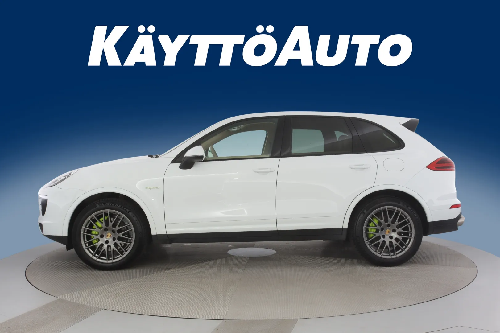 PORSCHE Cayenne XOB-182 carousel image