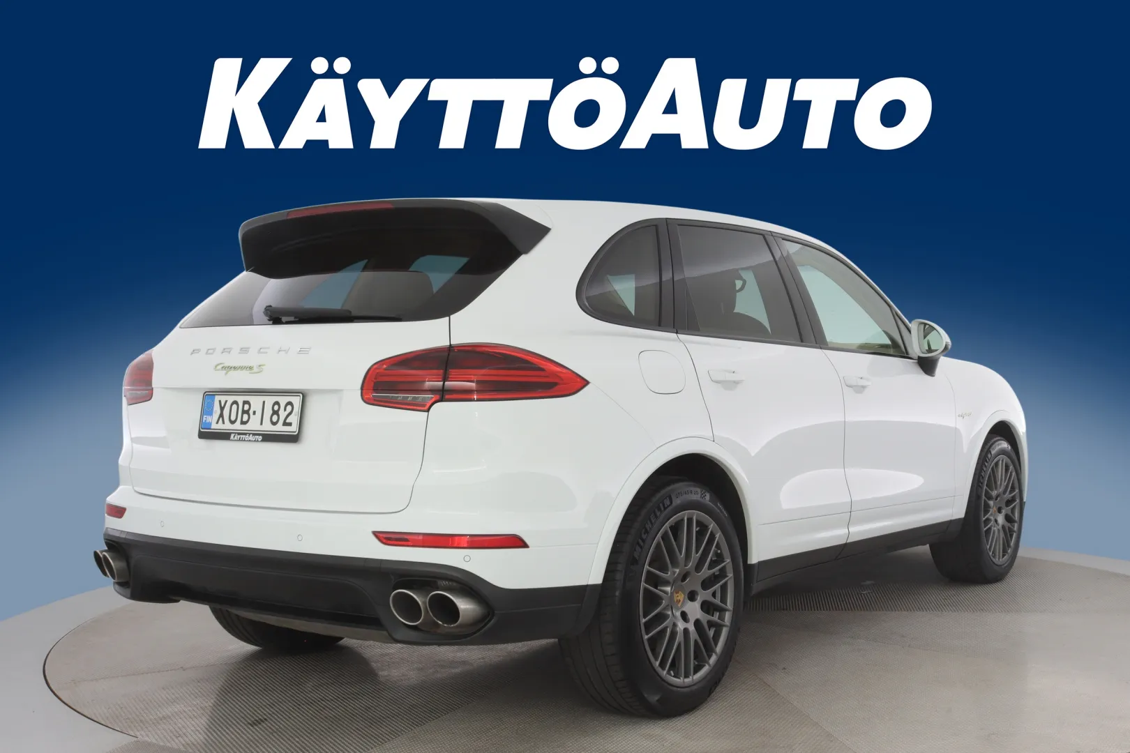 PORSCHE Cayenne XOB-182 carousel image