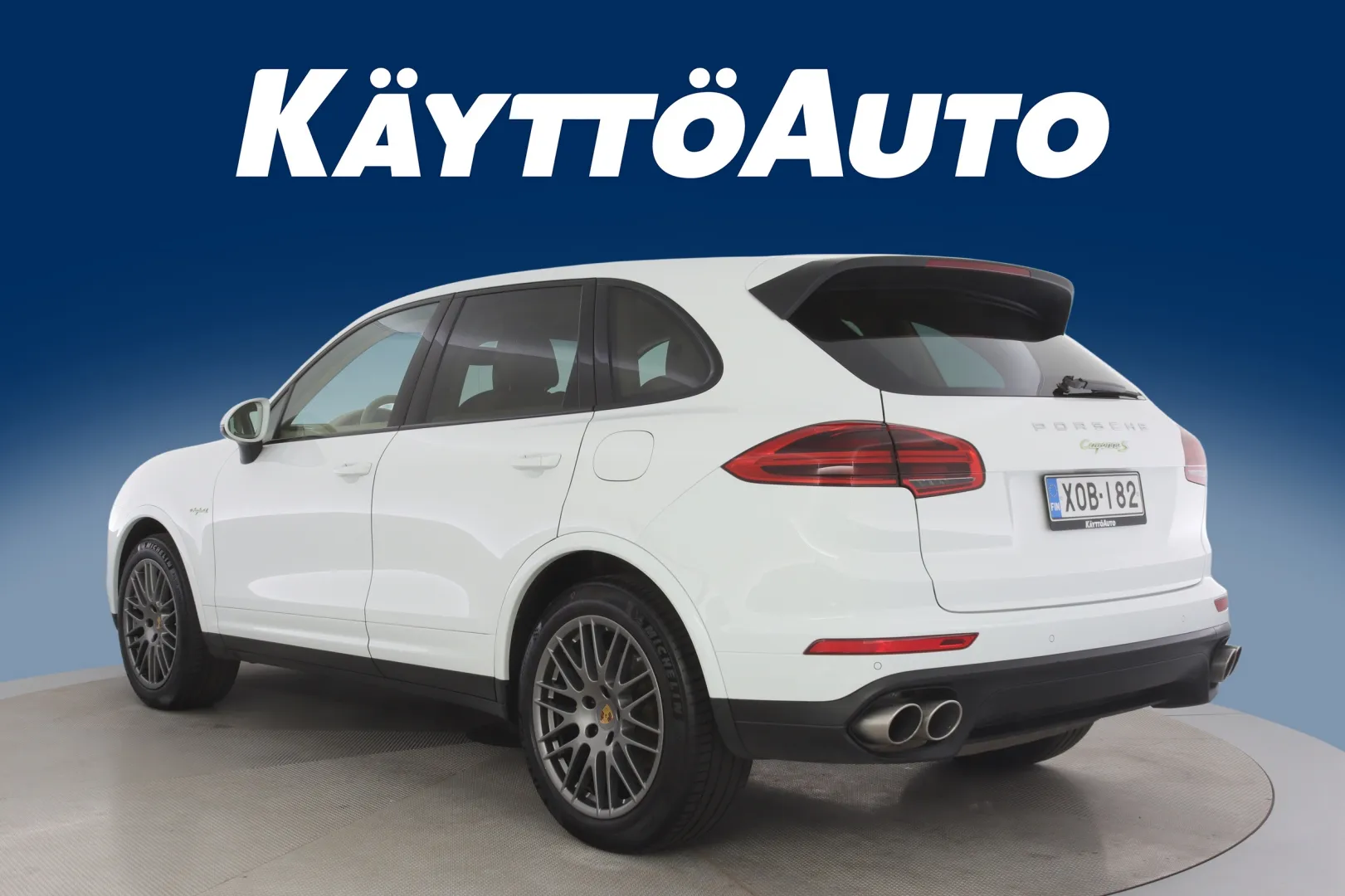 PORSCHE Cayenne XOB-182 carousel image