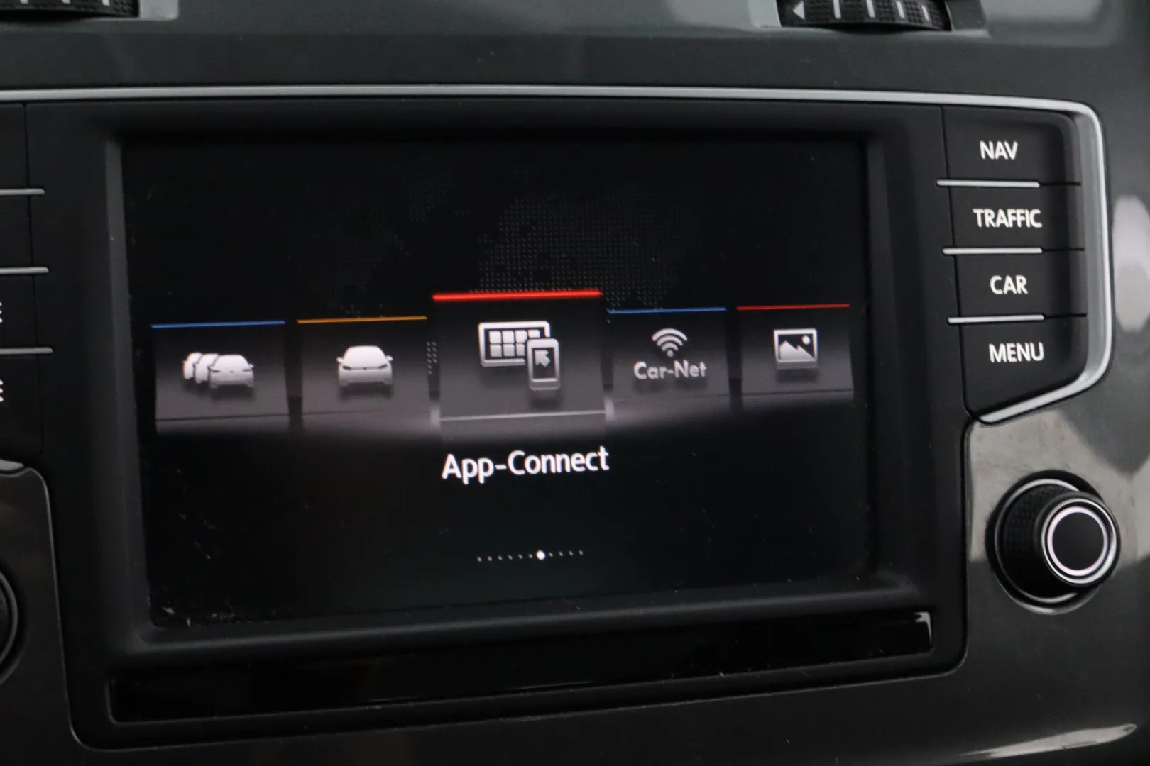 Volkswagen Golf MMO-900 carousel image