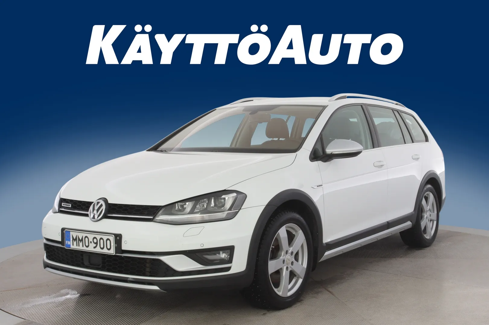 Volkswagen Golf MMO-900 carousel image