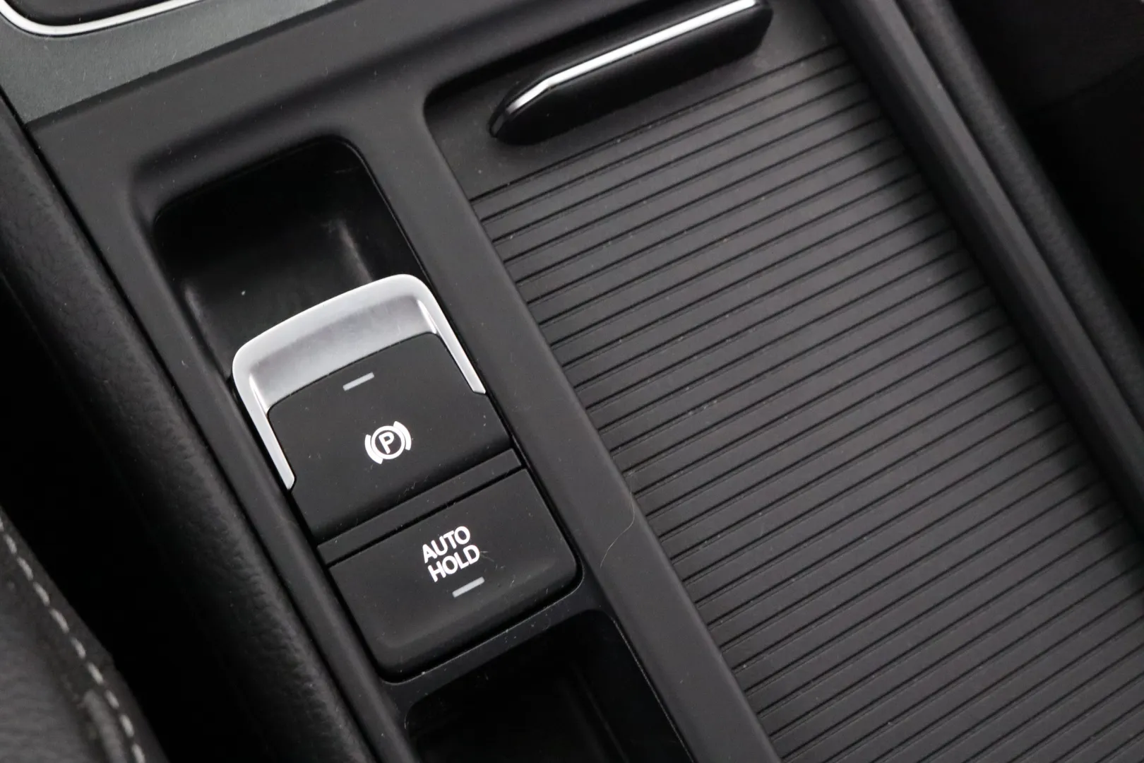 Volkswagen Golf MMO-900 carousel image