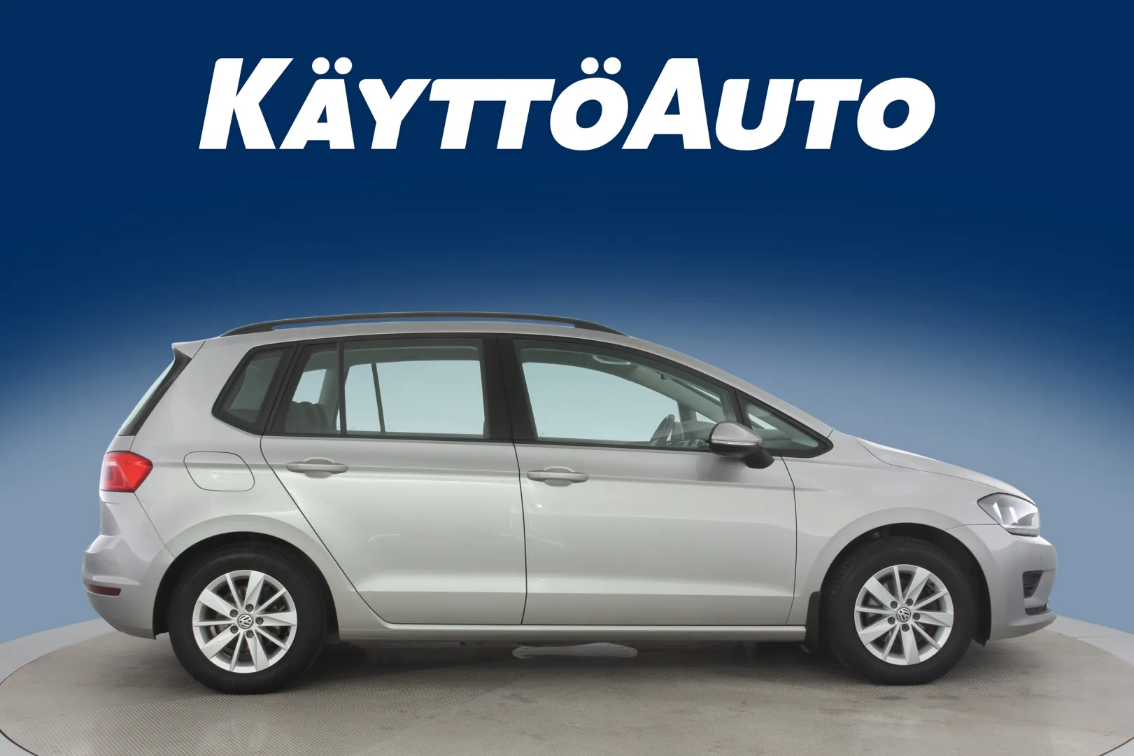 VOLKSWAGEN Golf Sportsvan FNC-645 carousel image