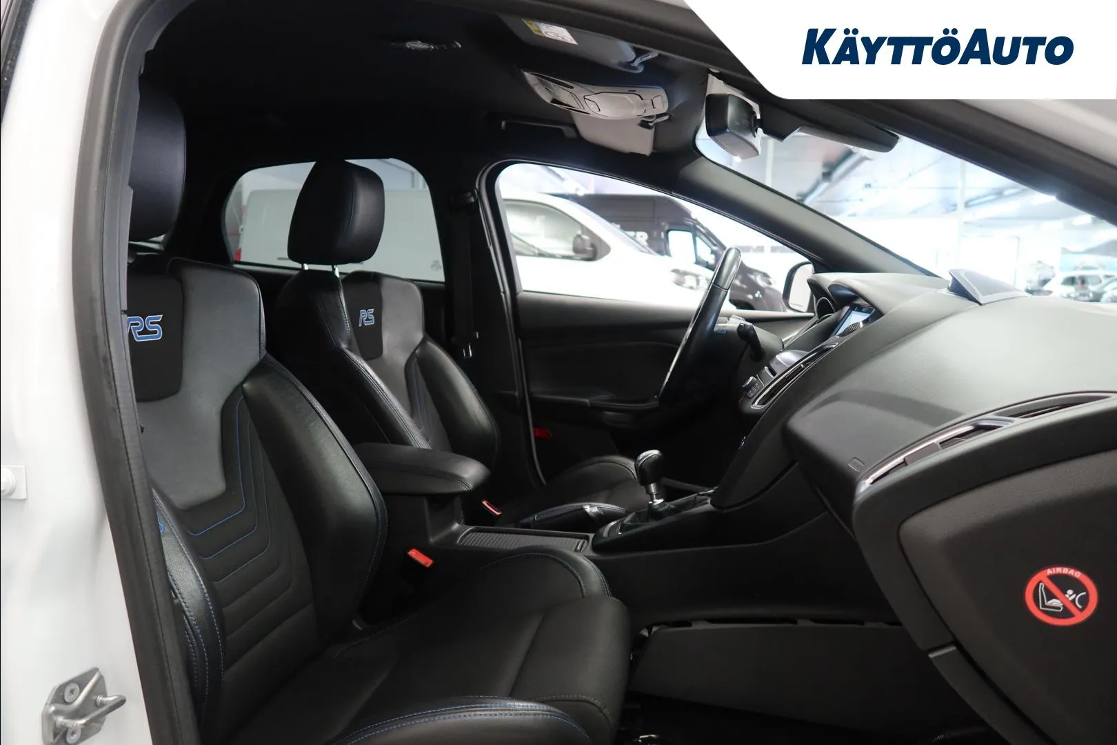 FORD Focus INL-224 carousel image