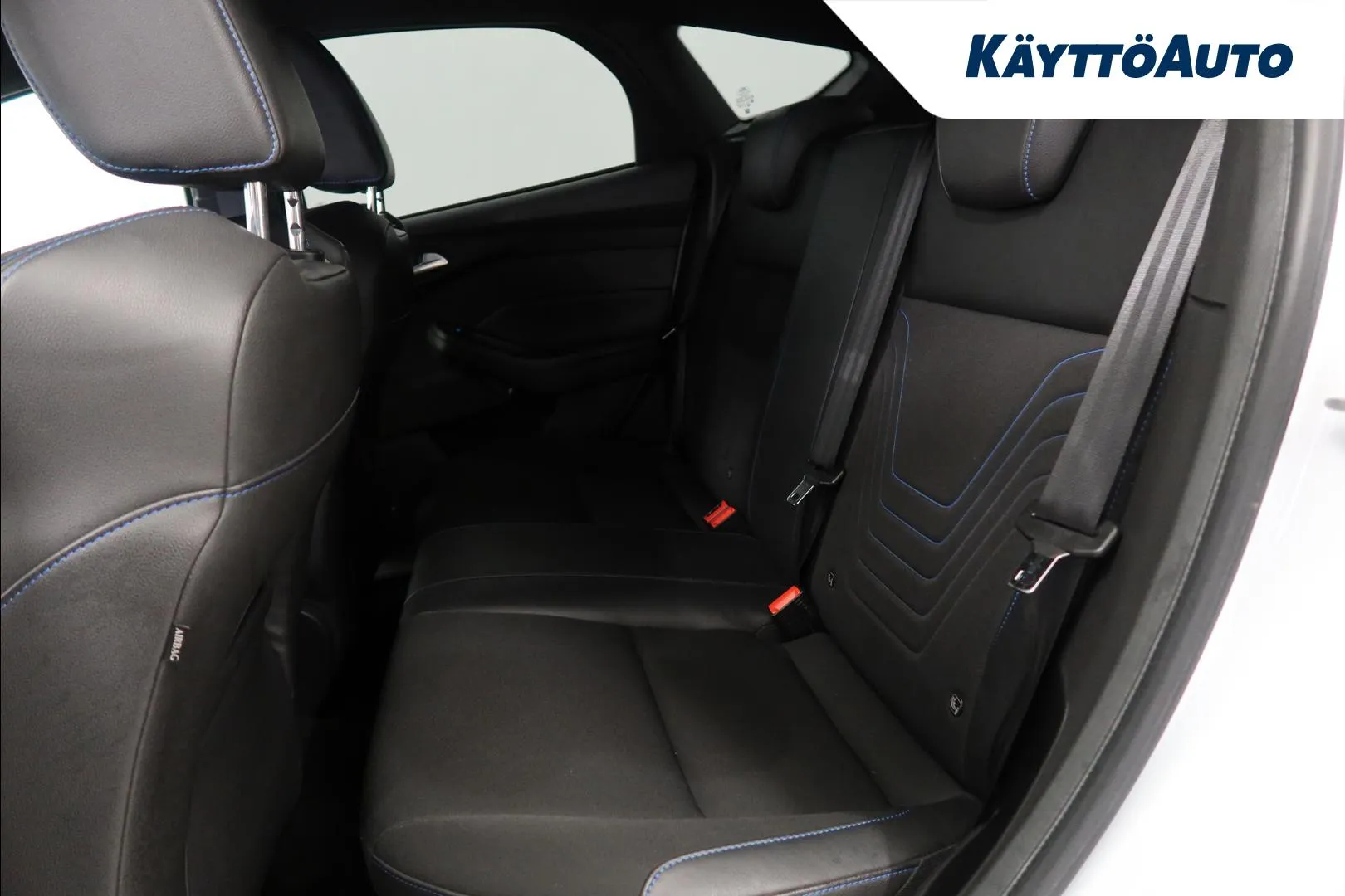 FORD Focus INL-224 carousel image