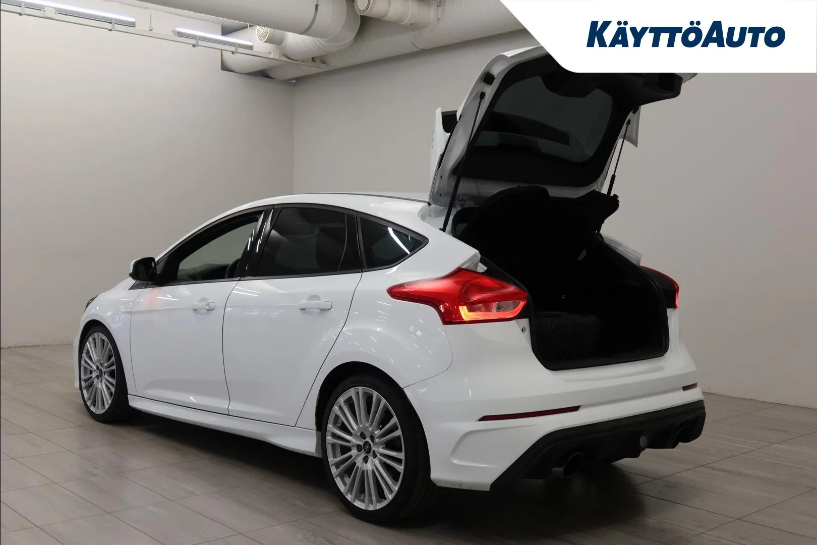 FORD Focus INL-224 carousel image