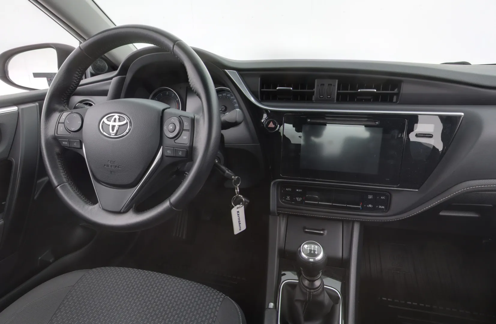 TOYOTA Corolla ZLH-547 carousel image