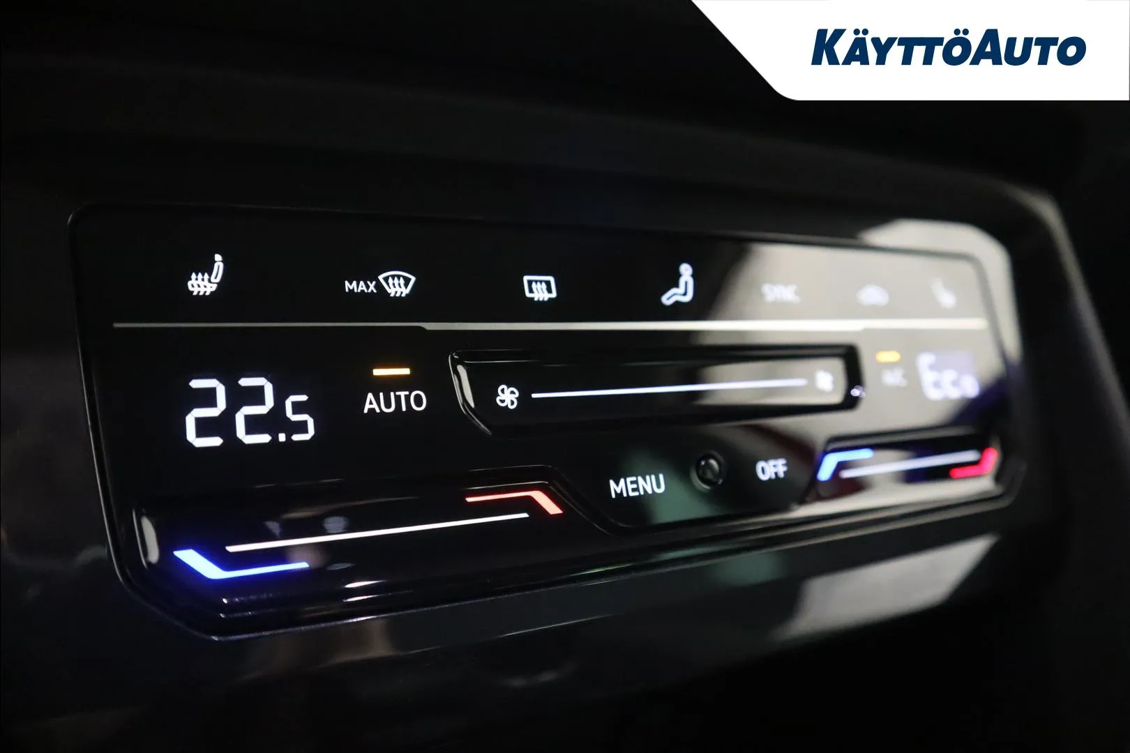 VOLKSWAGEN Tiguan KVJ-162 carousel image