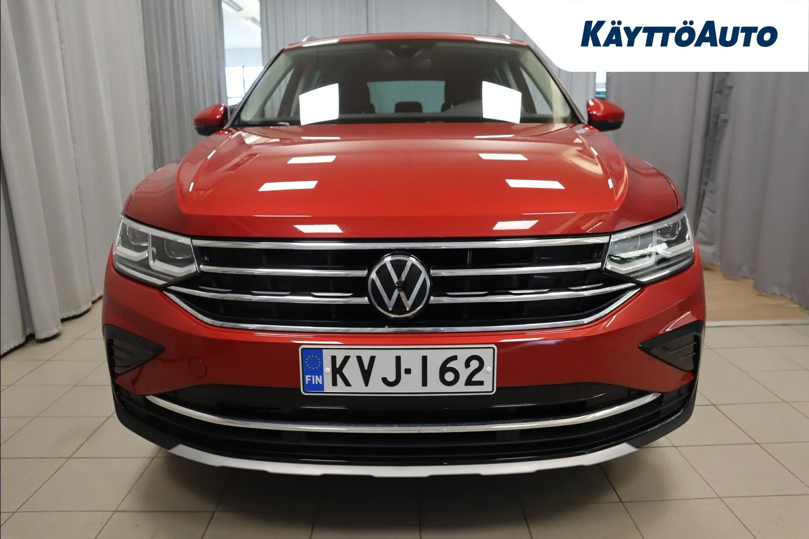 VOLKSWAGEN Tiguan KVJ-162 carousel image