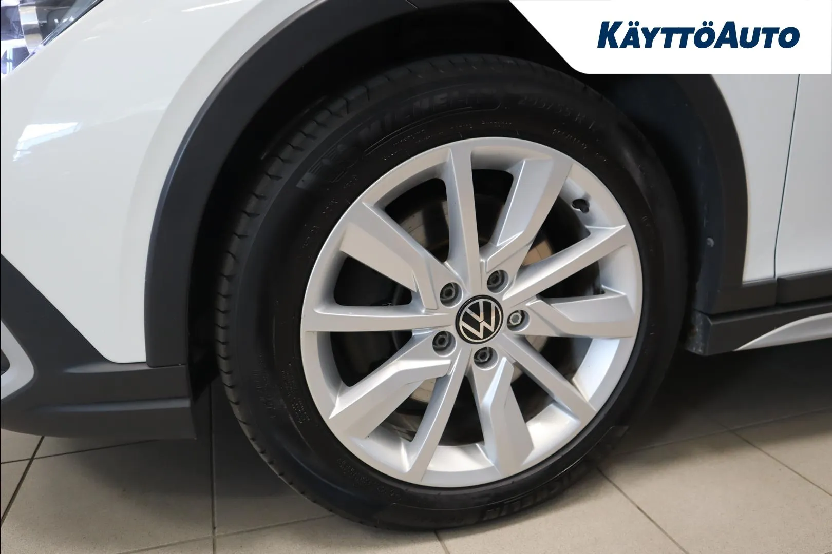 VOLKSWAGEN Golf EST-531 carousel image