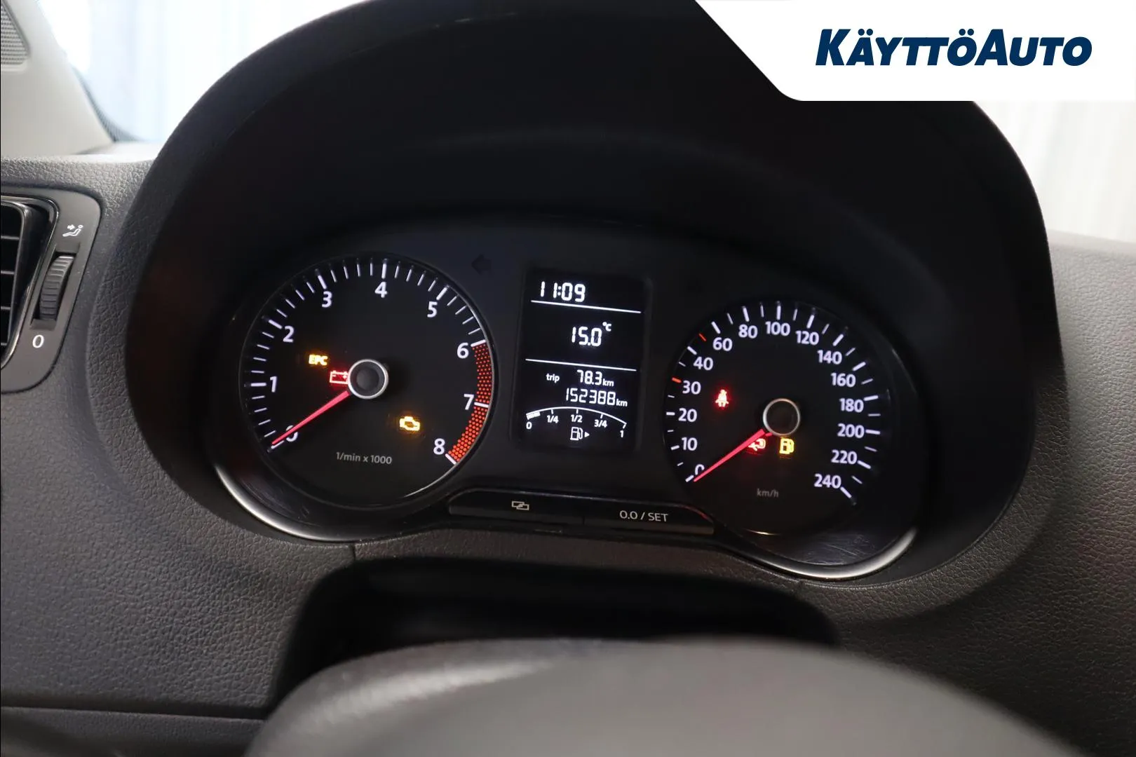 VOLKSWAGEN Polo IKV-287 carousel image