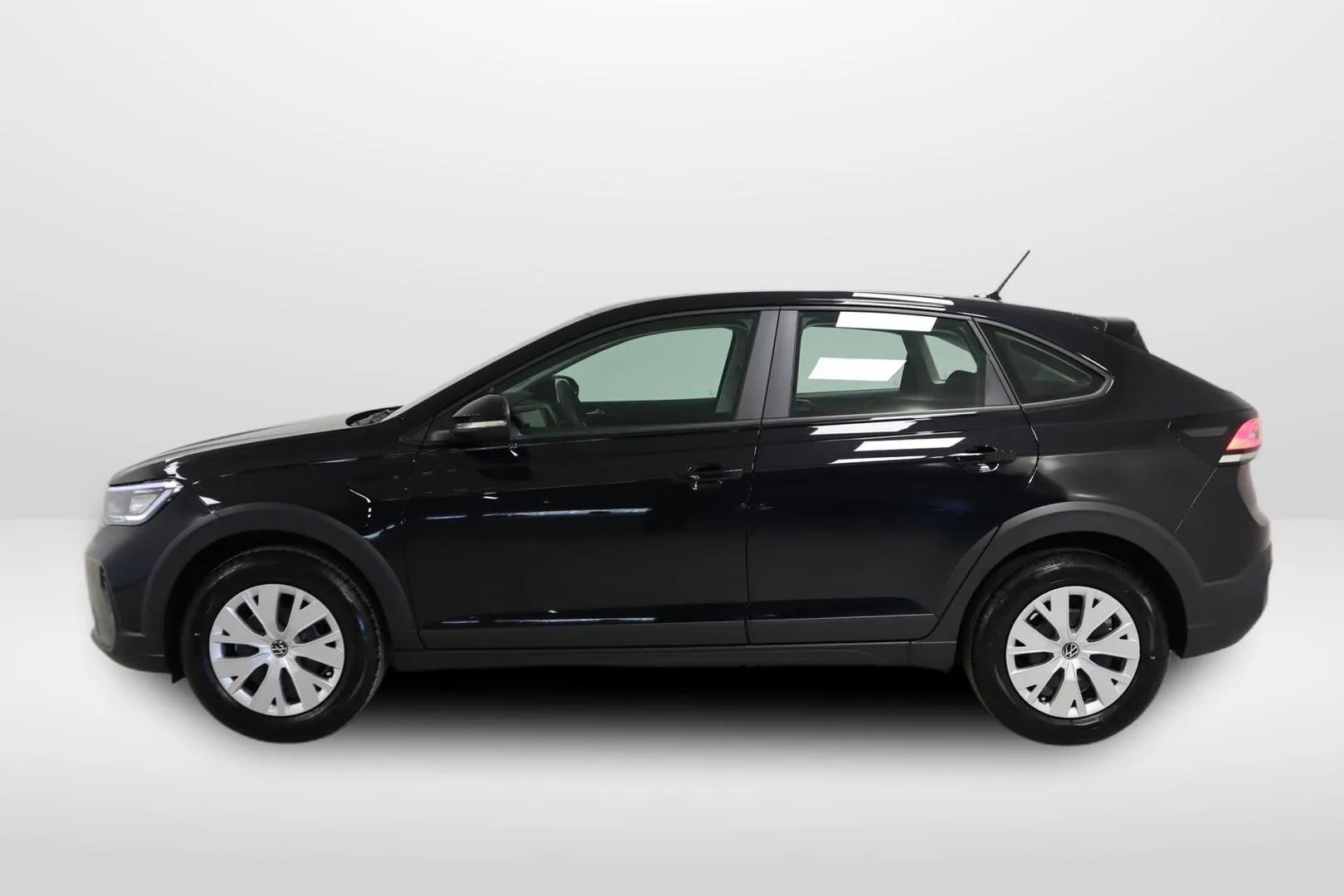 Volkswagen Taigo MRJ-213 carousel image