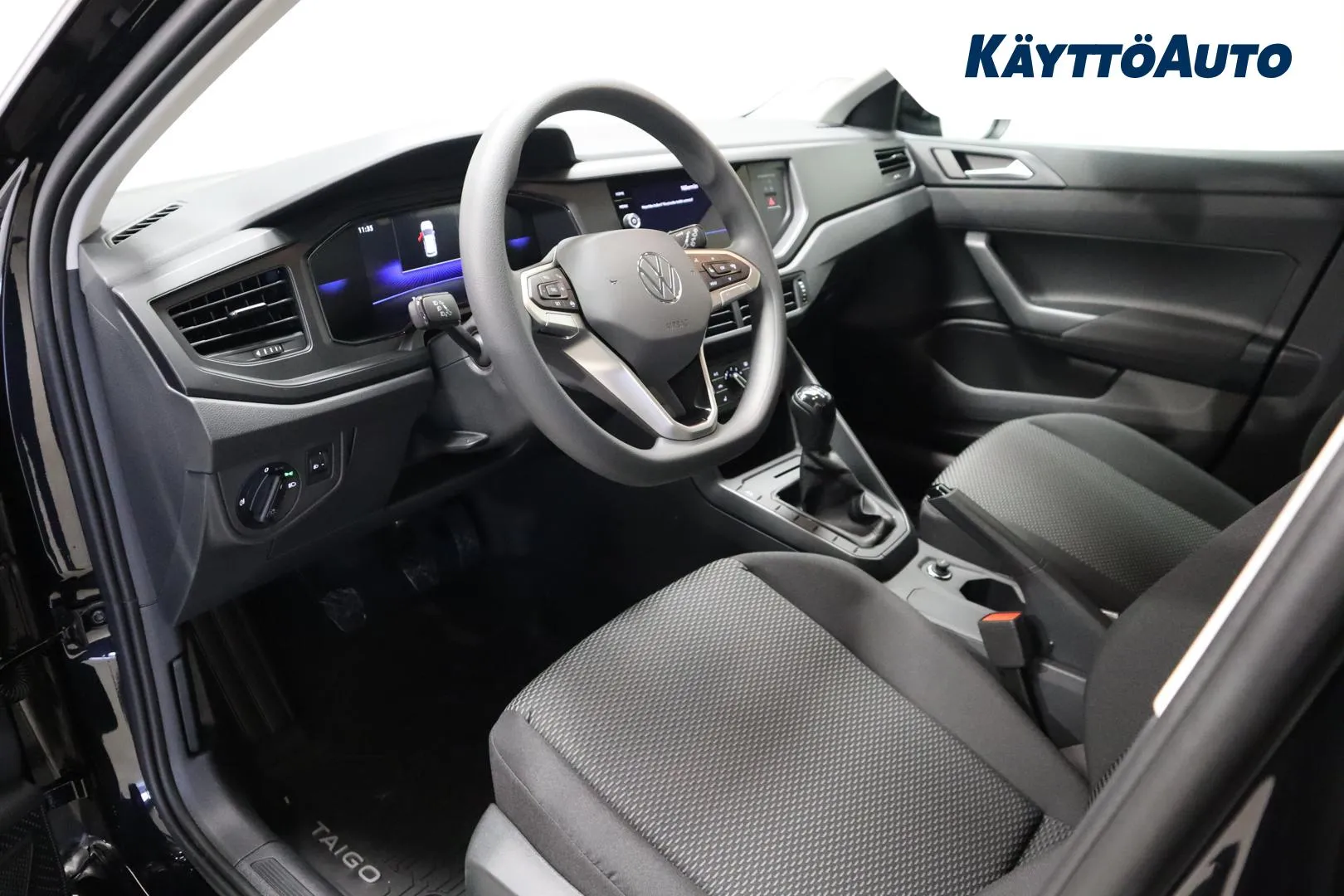 Volkswagen Taigo MRJ-213 carousel image