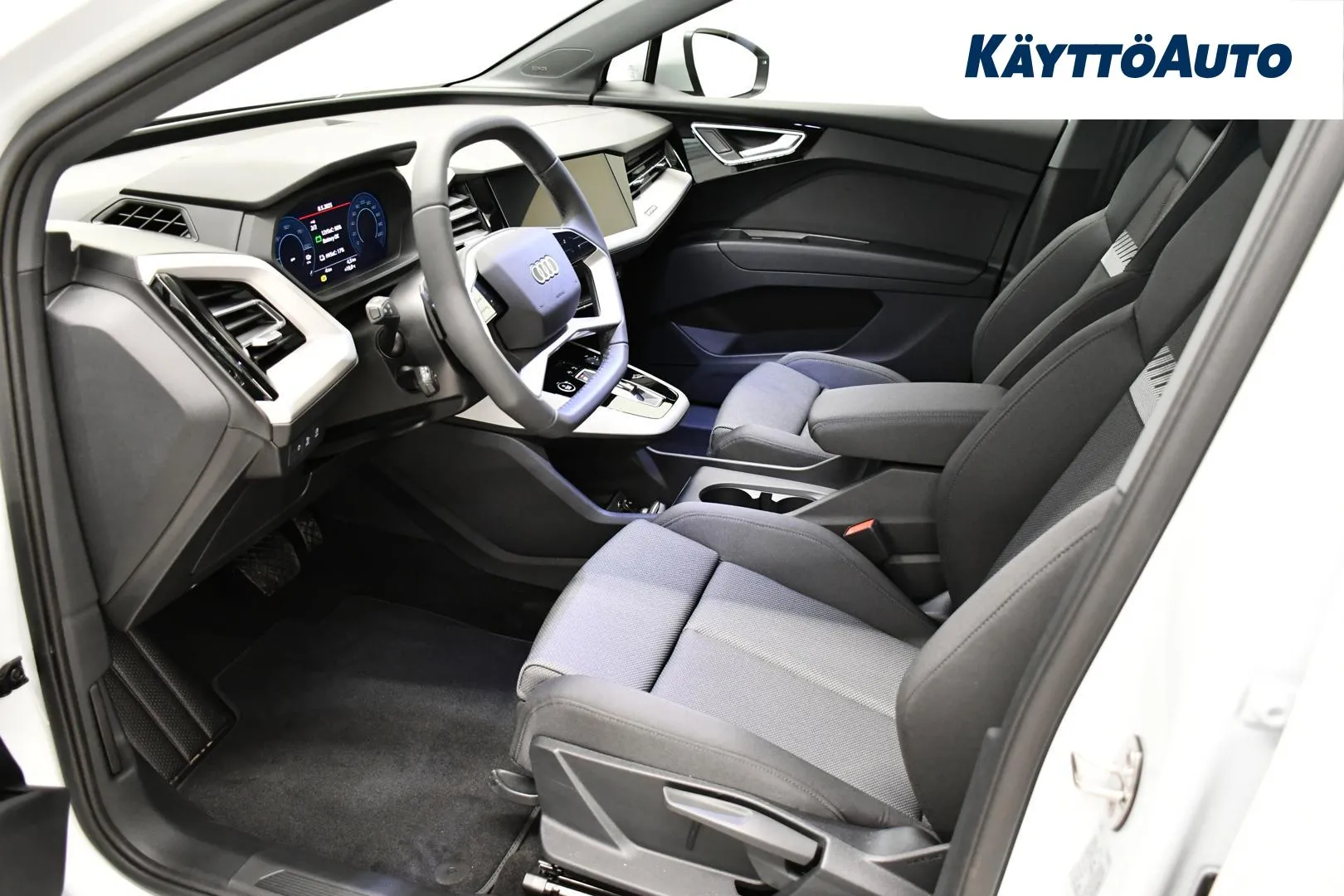 Audi Q4 e-tron XTH-789 carousel image