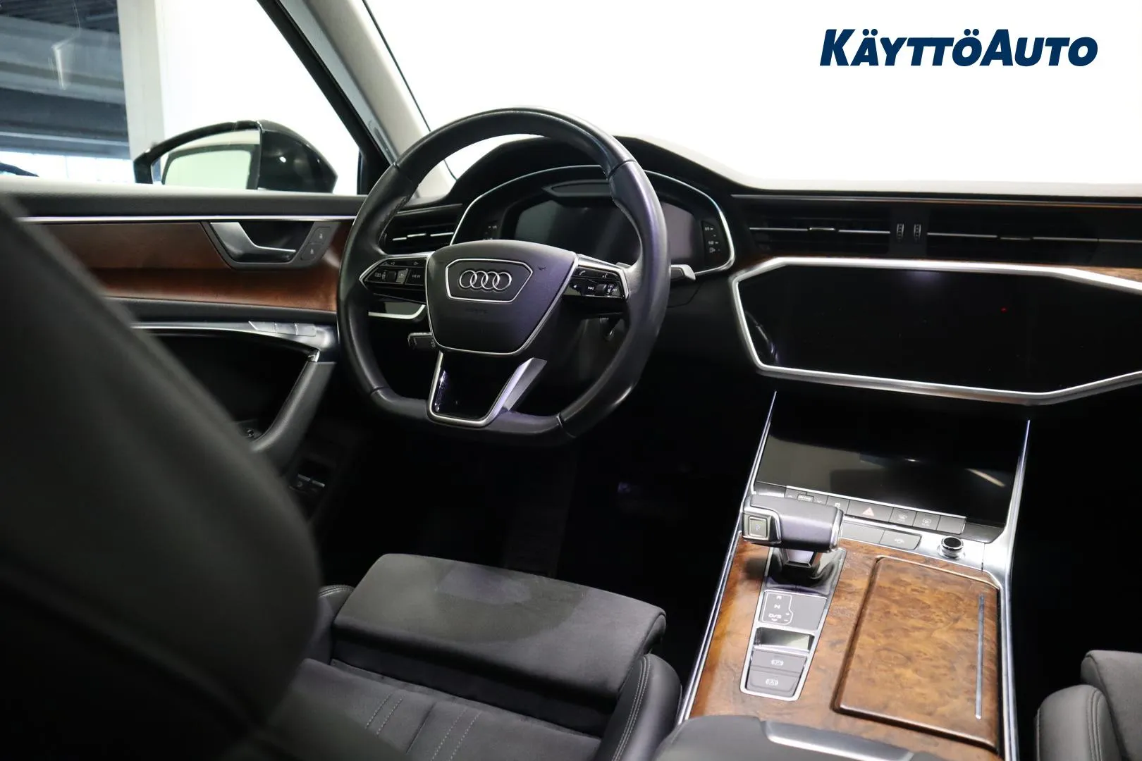 AUDI A6 EUR-755 carousel image