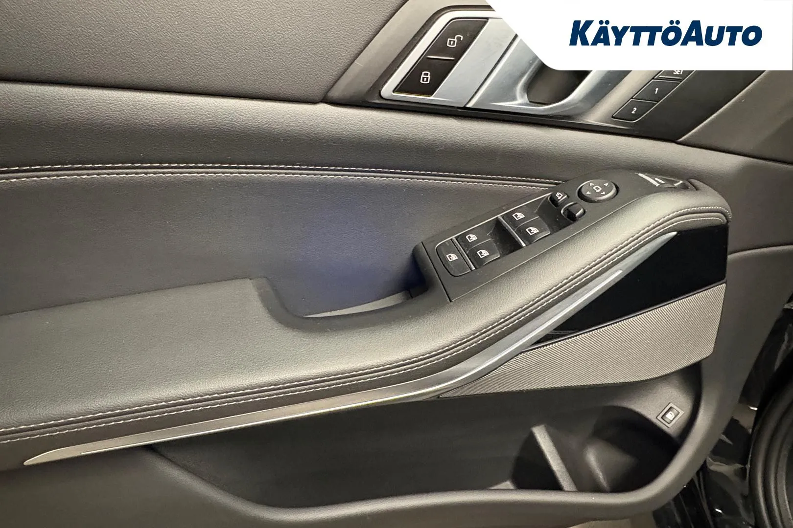 BMW X5 LSV-123 carousel image