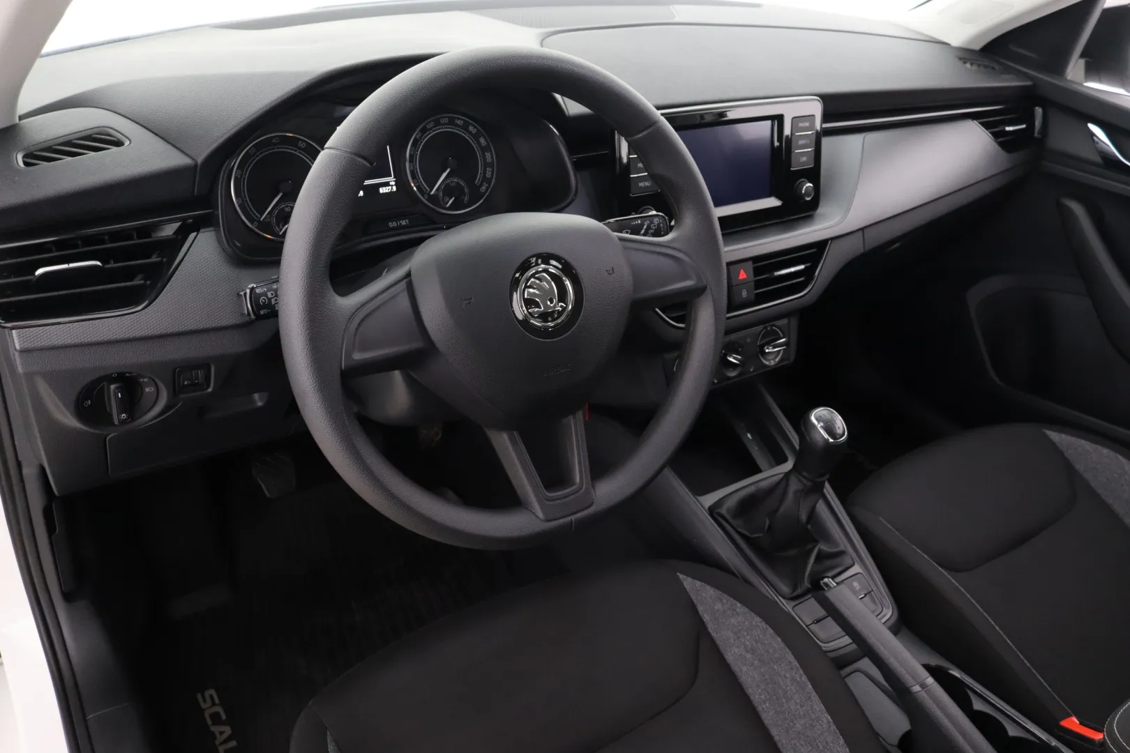 SKODA Scala SOK-123 carousel image
