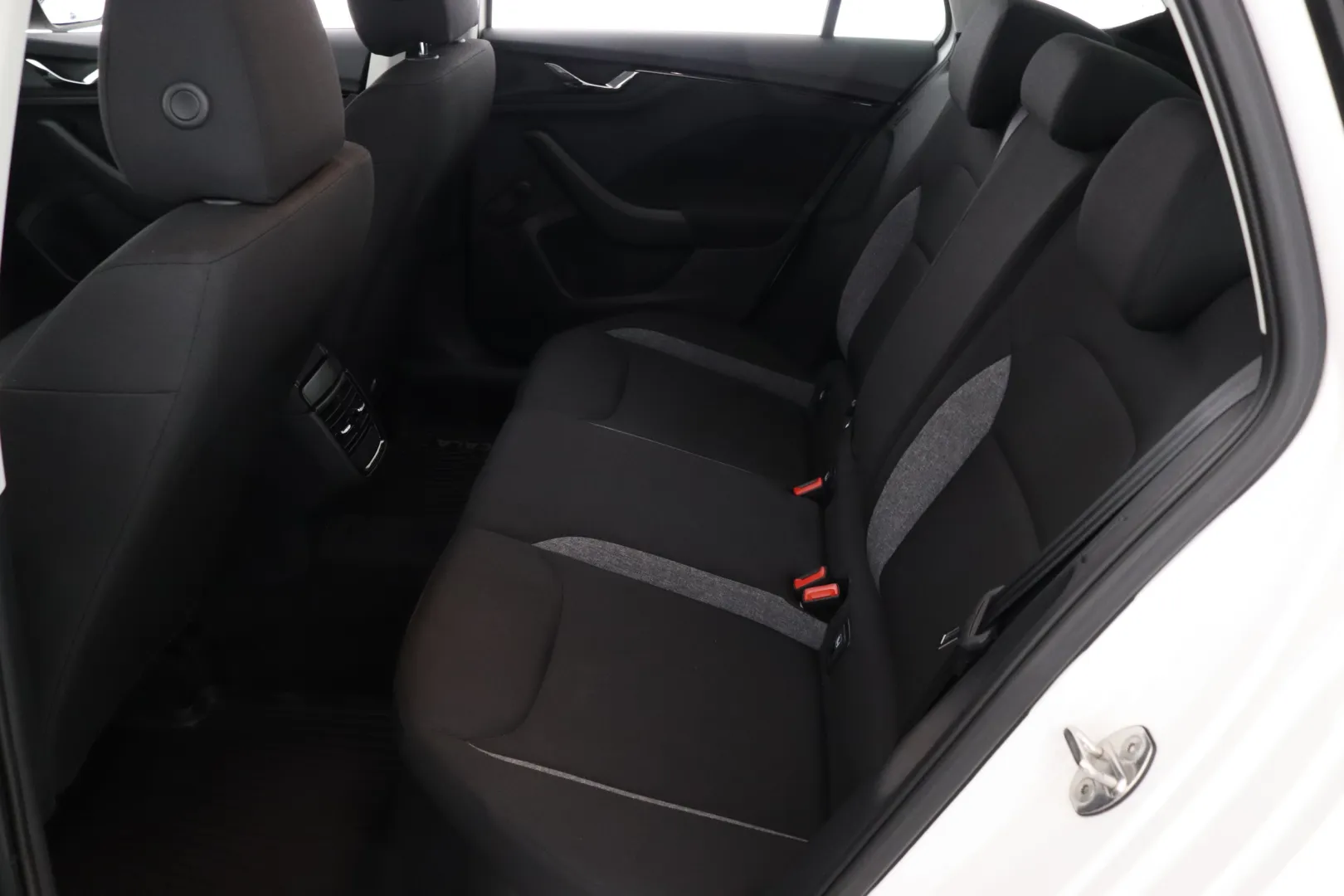 SKODA Scala SOK-123 carousel image