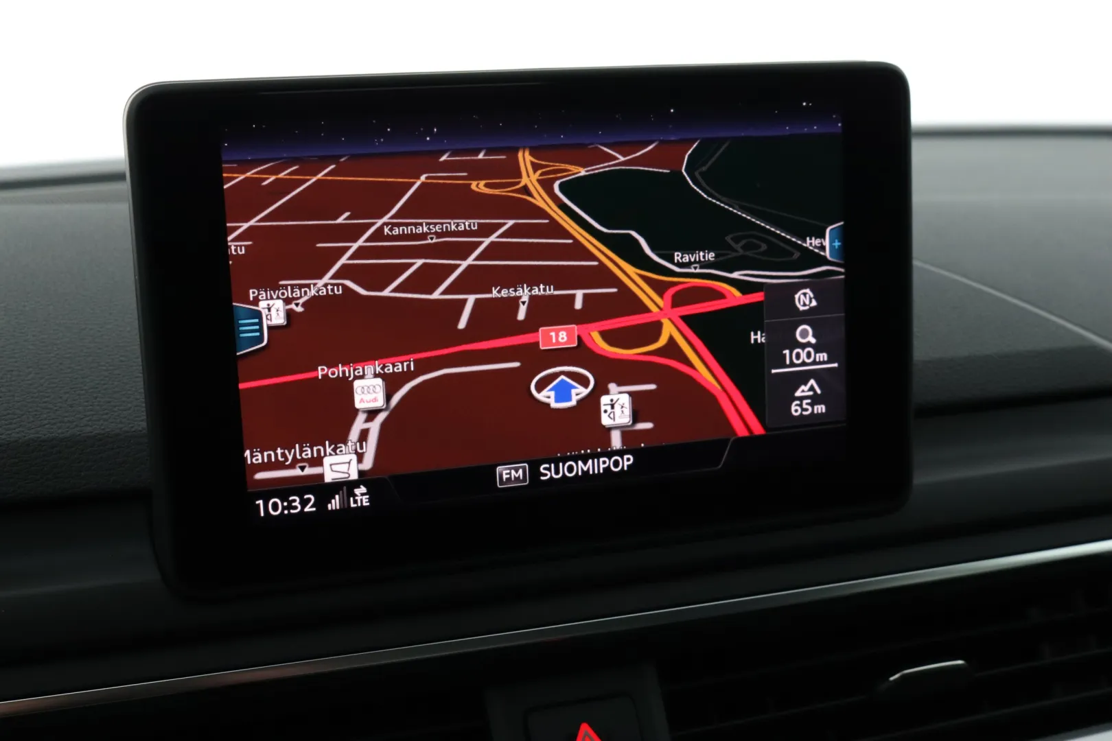 AUDI A4 CRL-794 carousel image