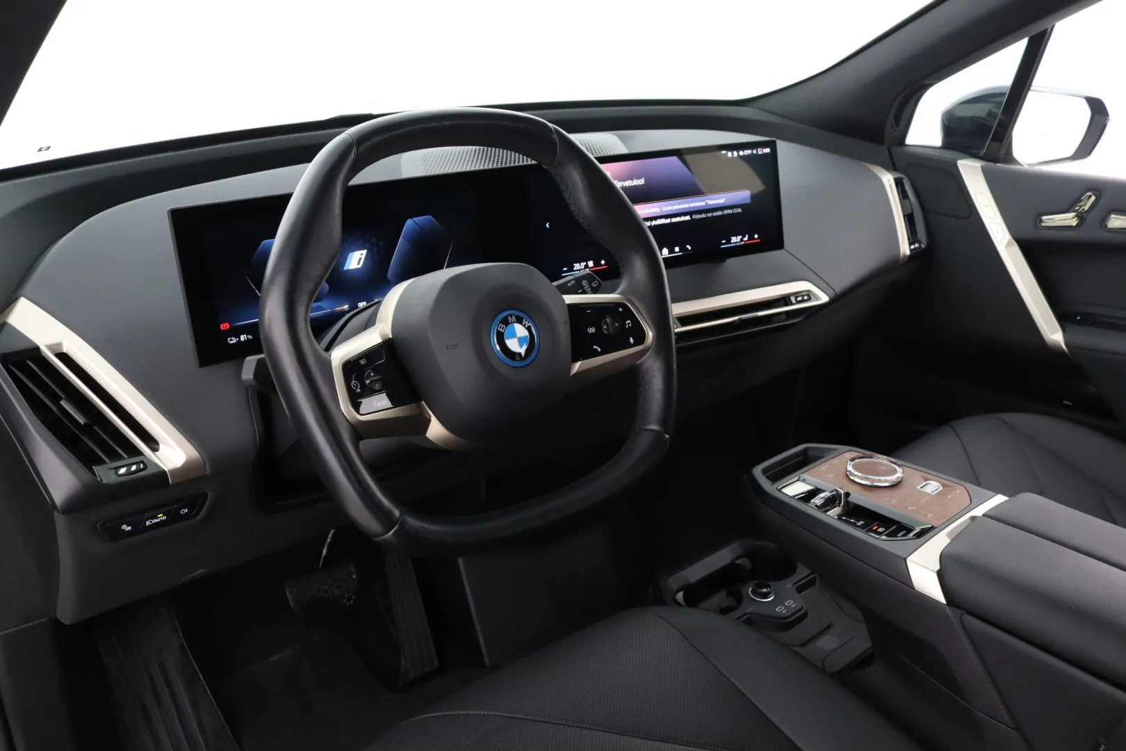 BMW iX IRK-471 carousel image