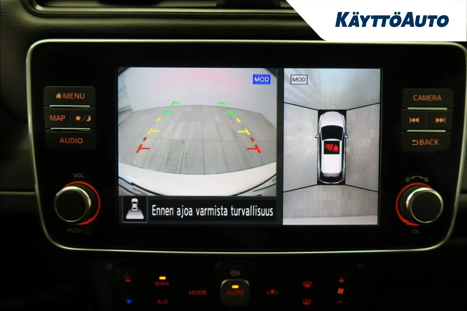 NISSAN Leaf SOM-757 carousel image