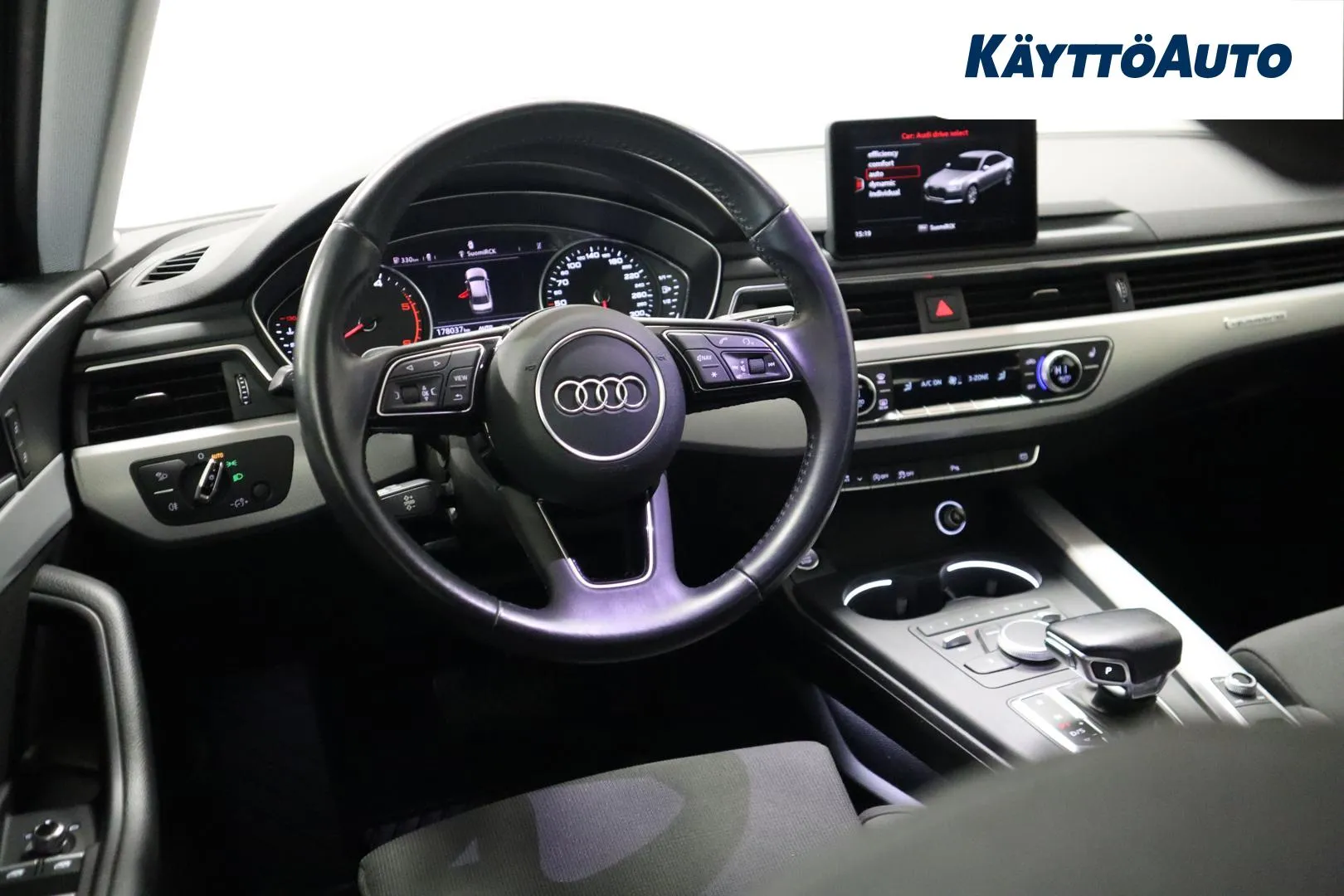 AUDI A4 CKS-772 carousel image