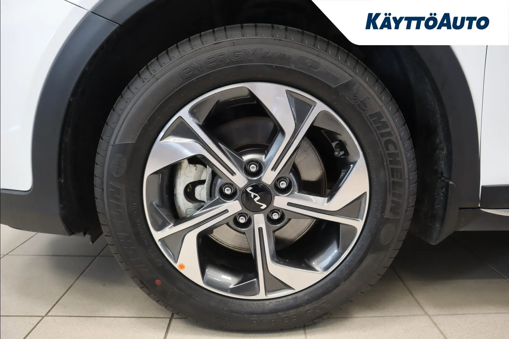 KIA XCeed SPJ-892 carousel image