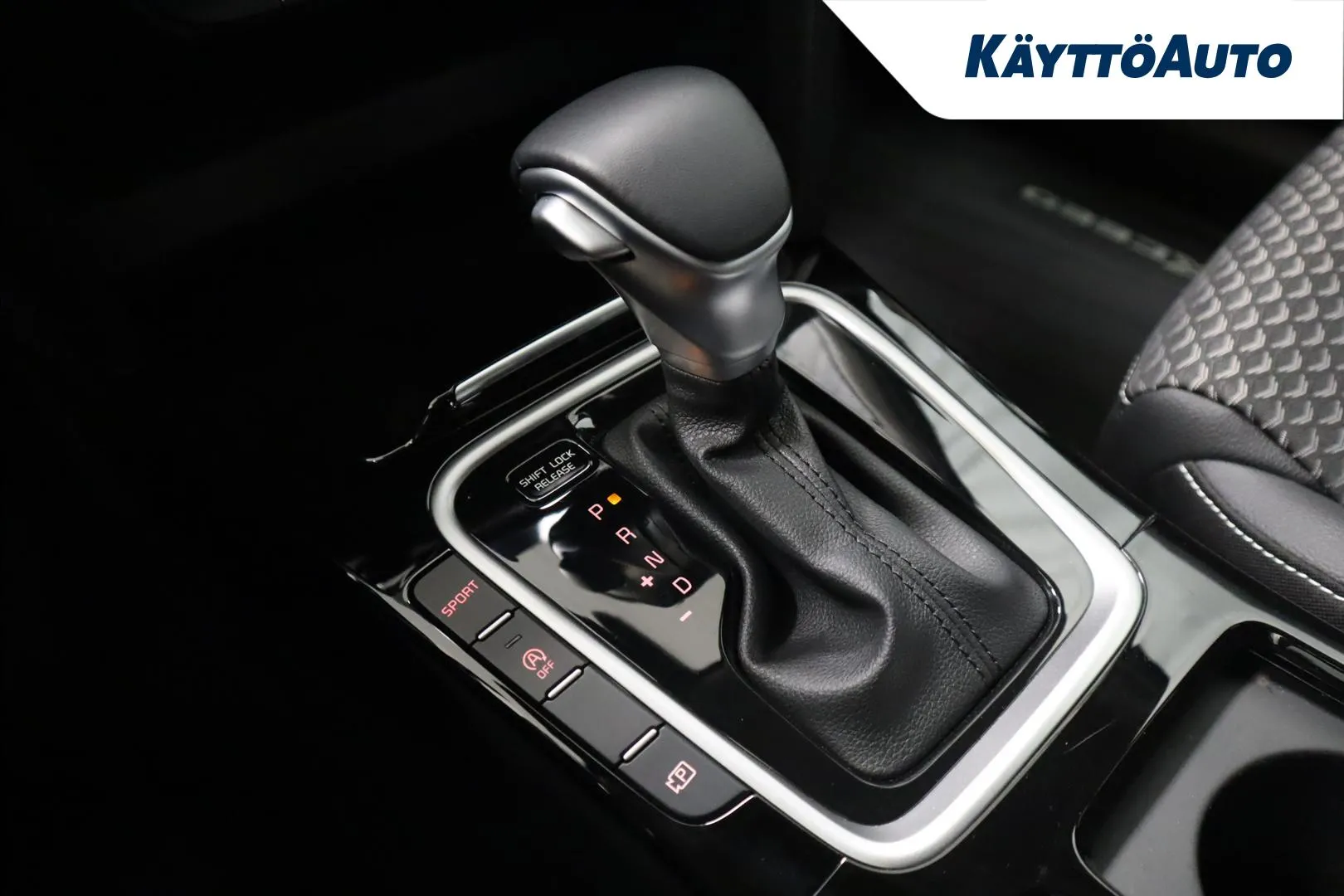 KIA XCeed SPJ-892 carousel image