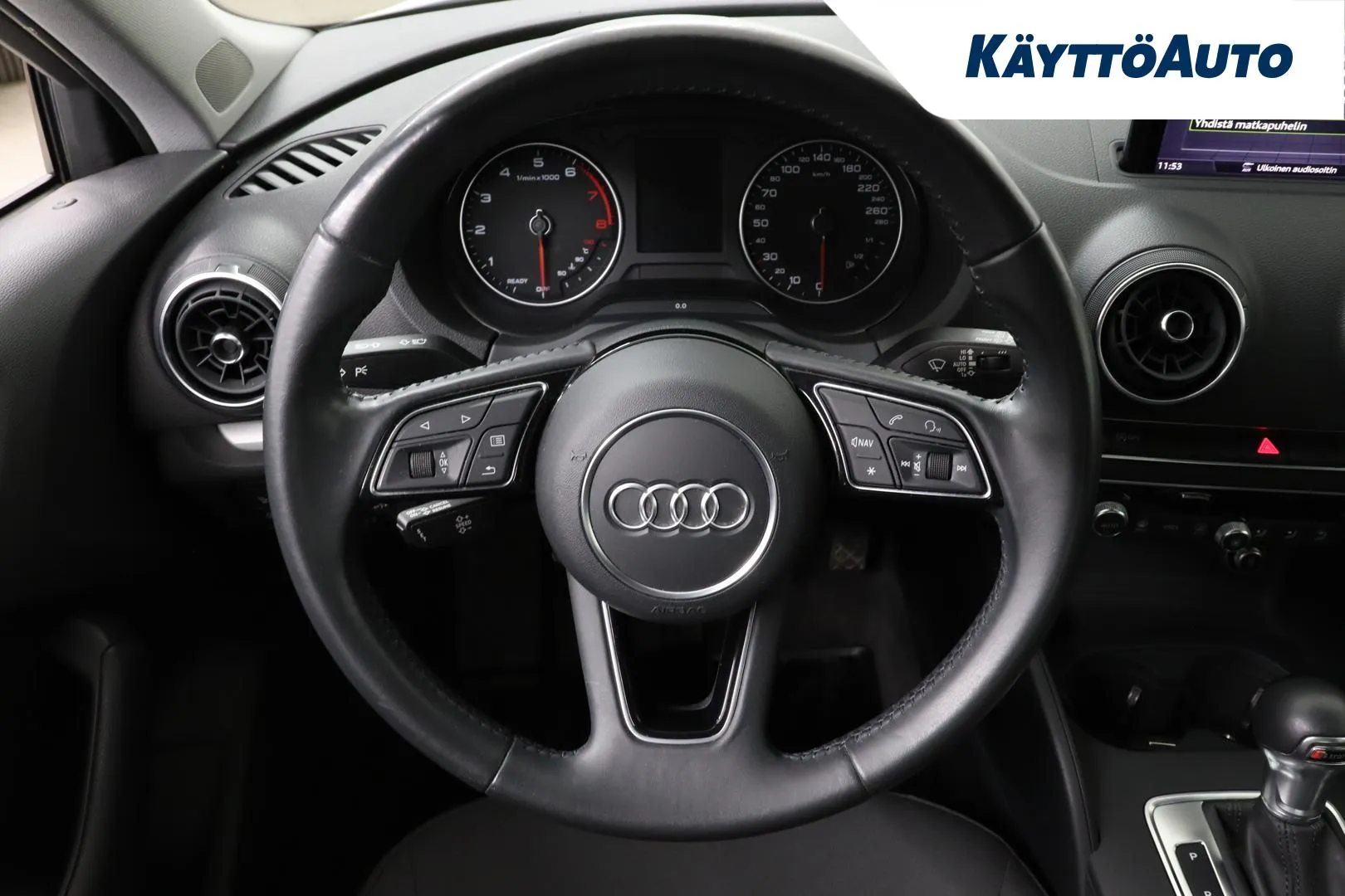 AUDI A3 OXL-142 carousel image