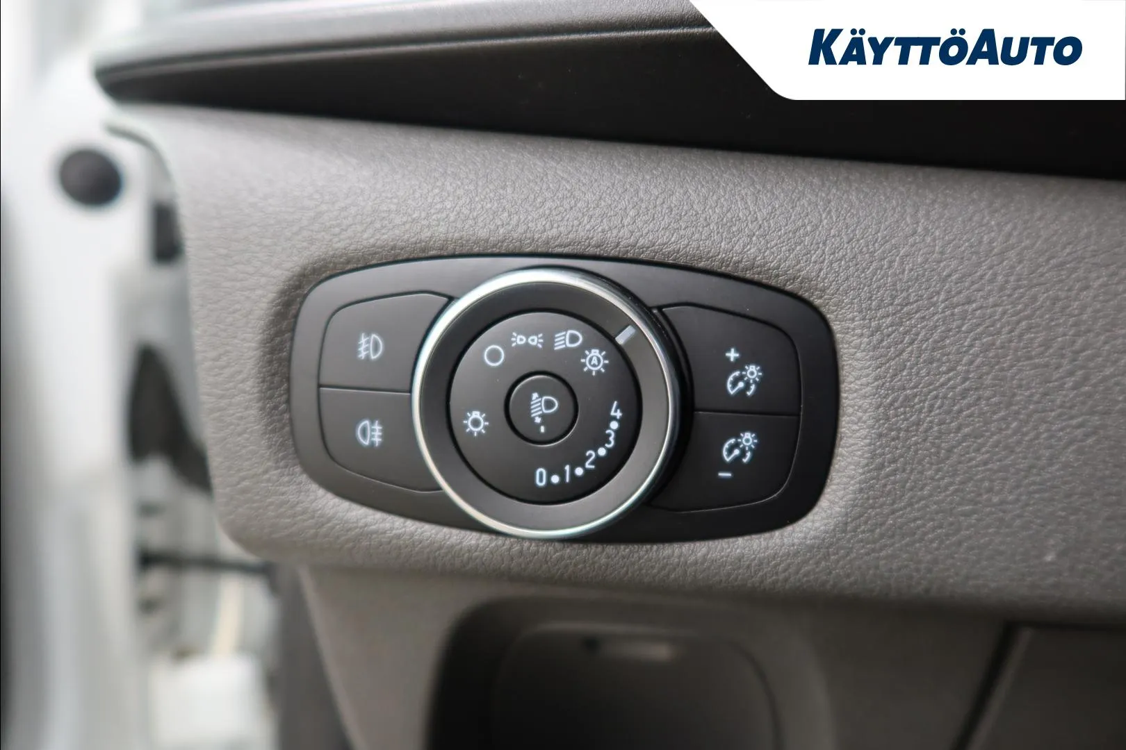 FORD Transit Custom CMI-396 carousel image