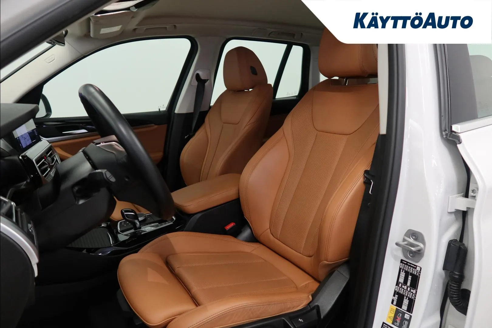 BMW X3 SZB-386 carousel image