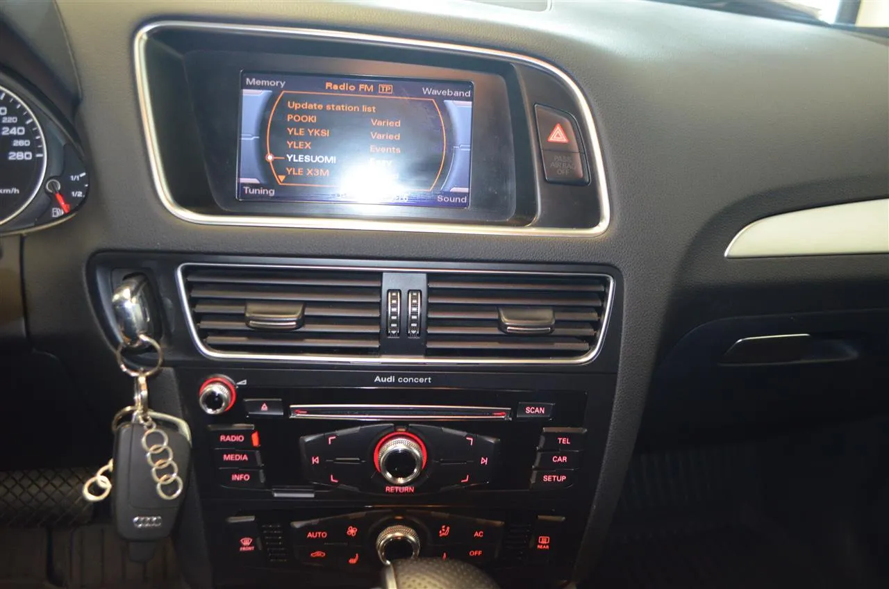 AUDI Q5 CIY-168 carousel image