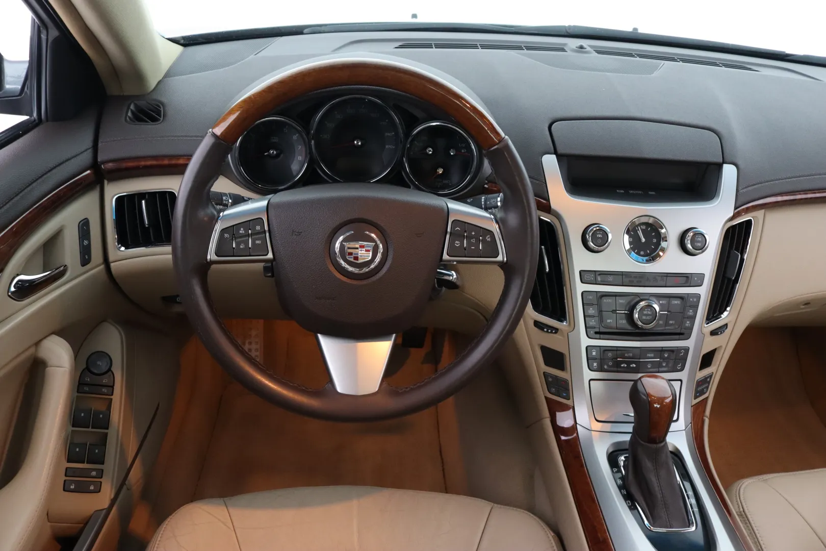 CADILLAC CTS IMT-579 carousel image
